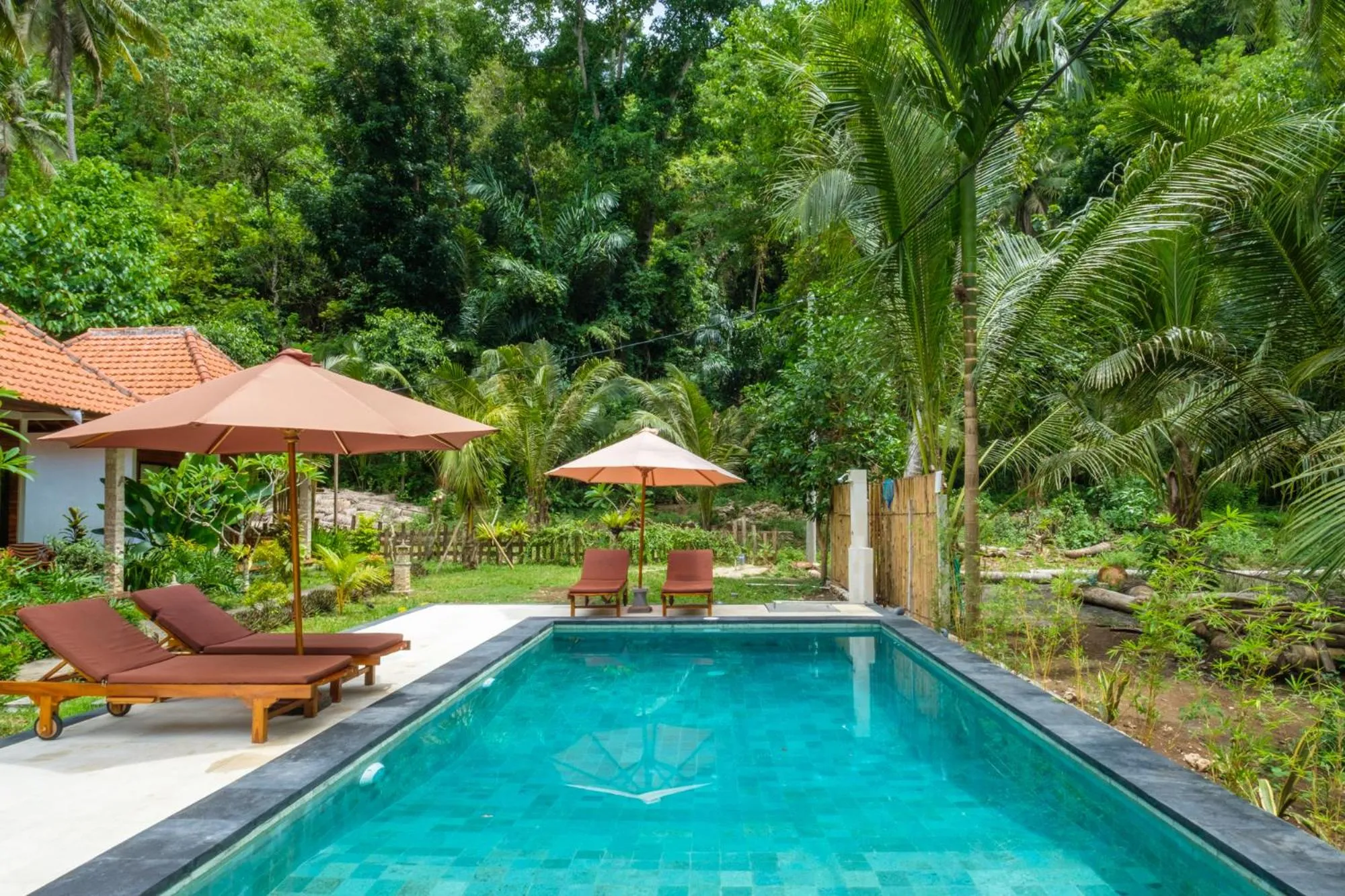 Crystal Bay Bungalows