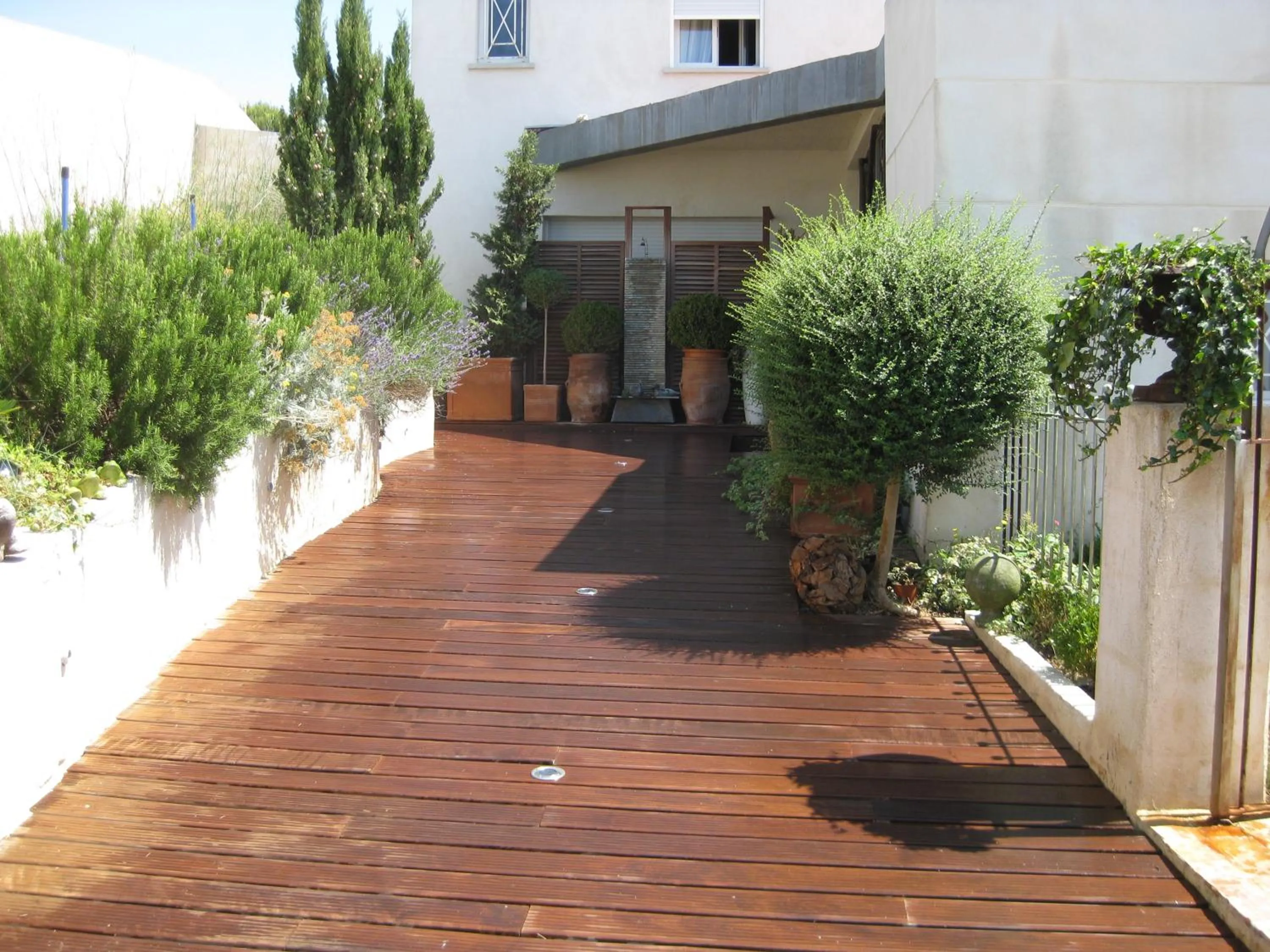 Day in La Villa Blanche