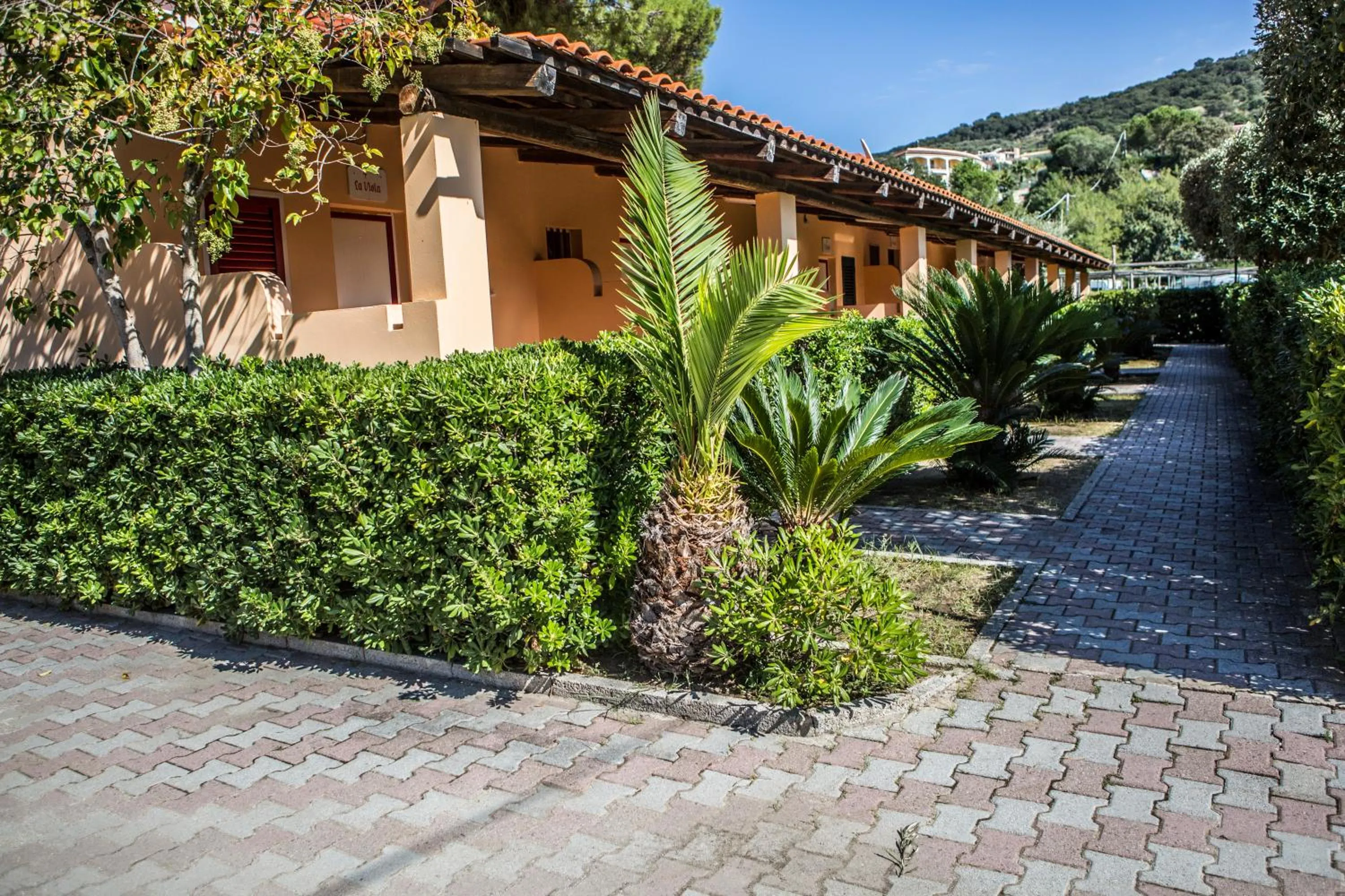 Facade/entrance in Il Calabriano Residence