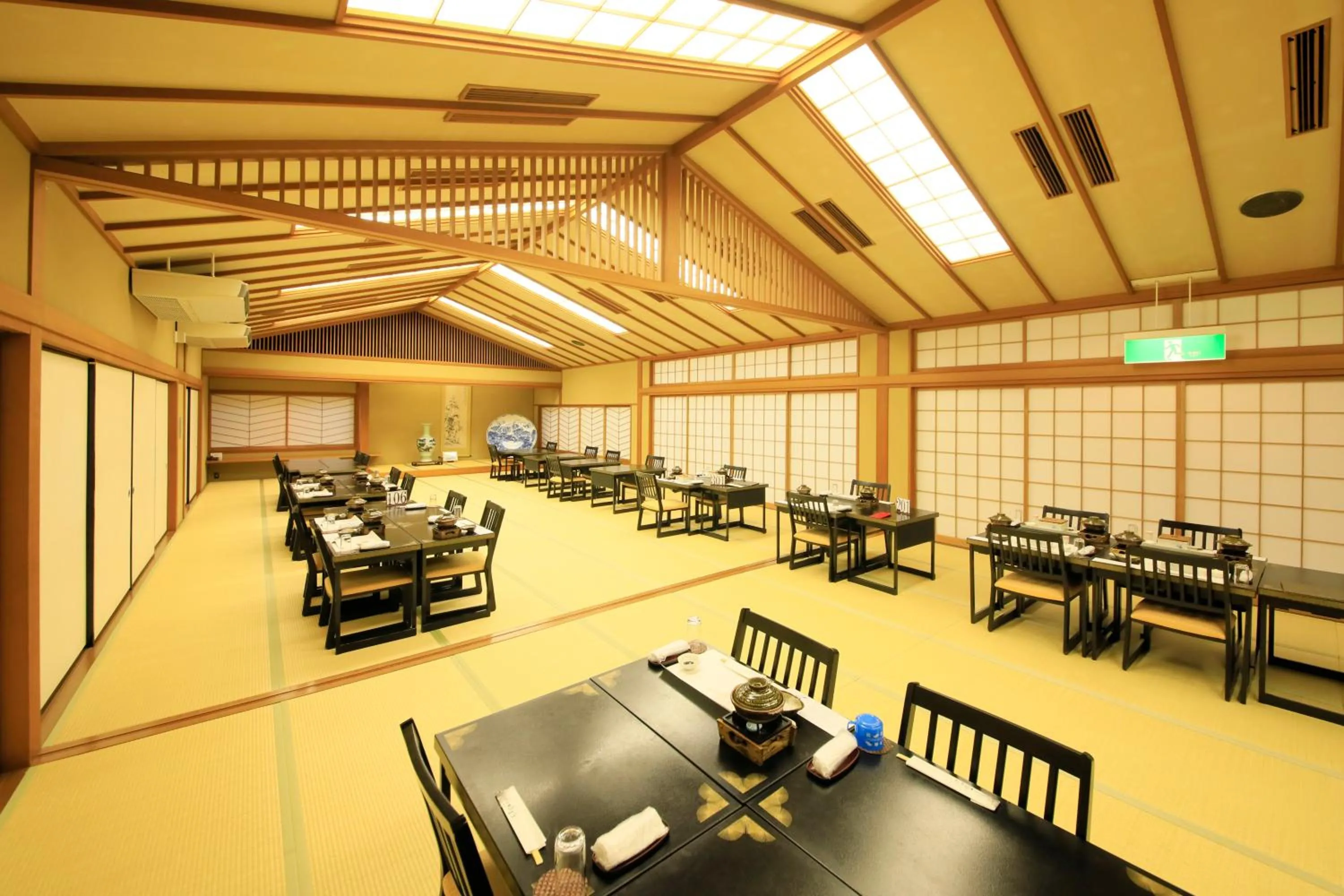 Restaurant/places to eat in Kaike Fuga