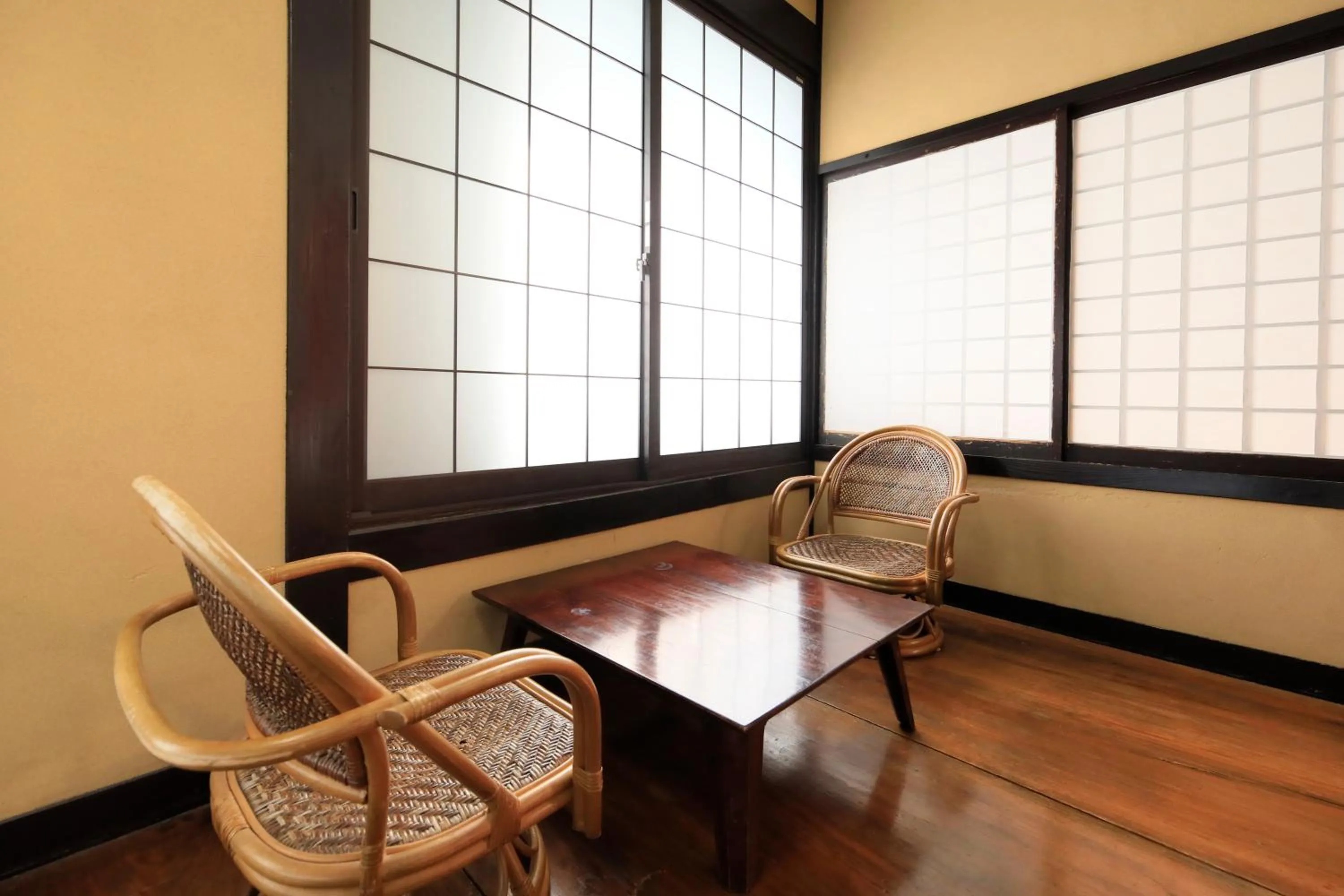 Photo of the whole room in Kaike Fuga