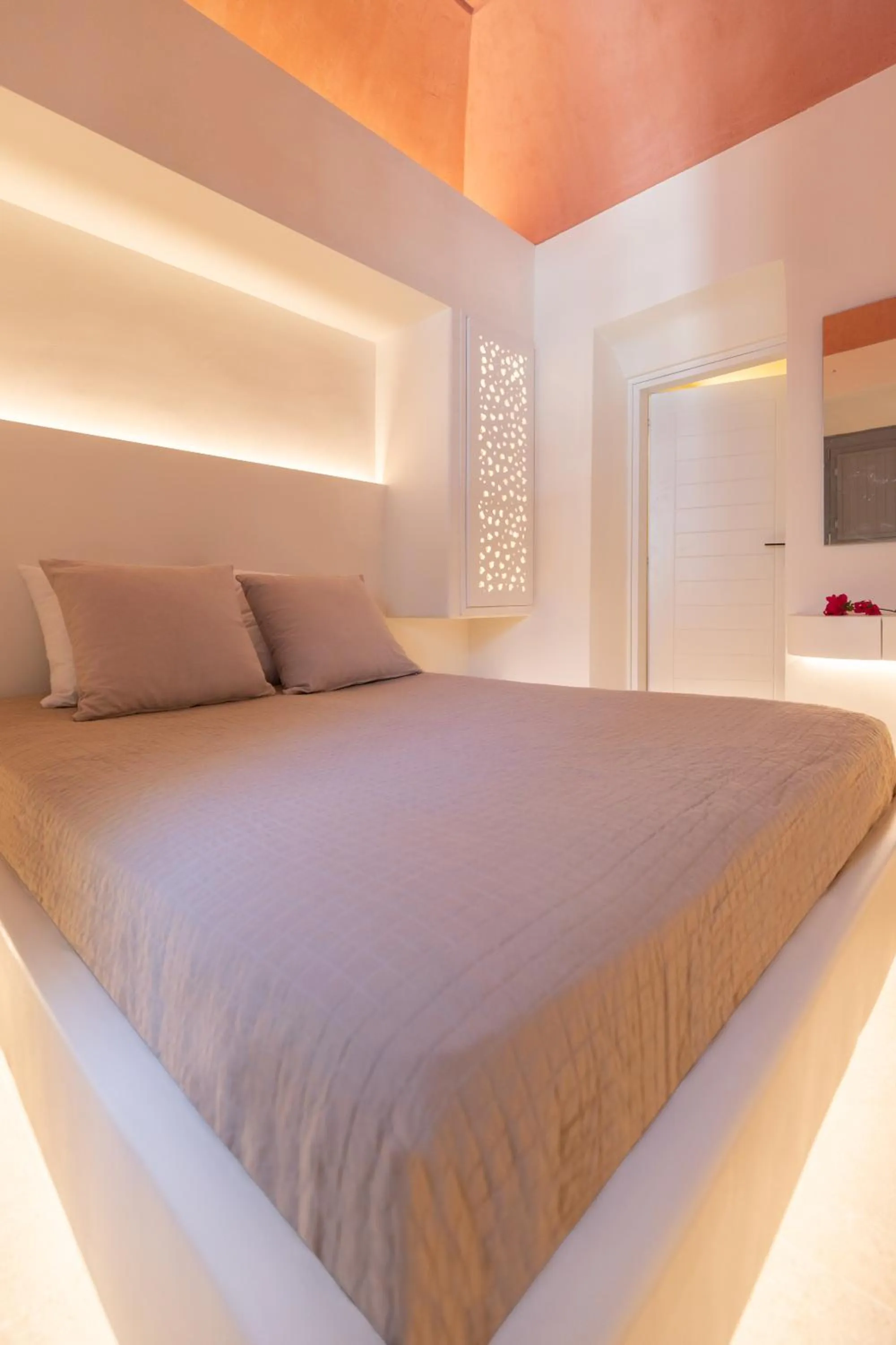 Bed in Kykladonisia Traditional Settlement