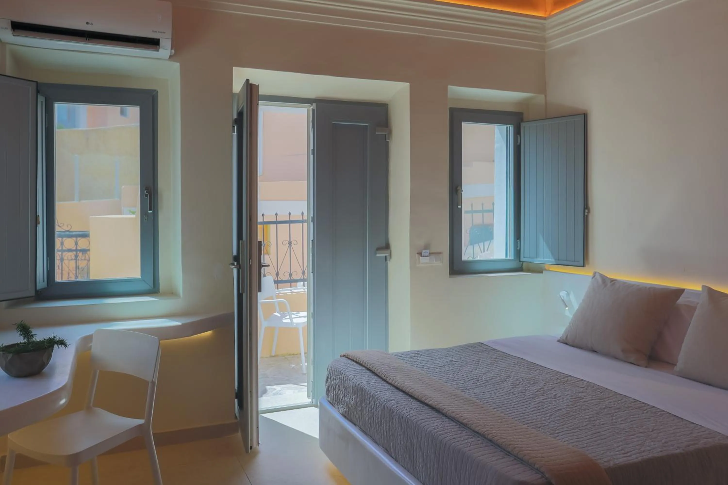 Property building, Bed in Kykladonisia Traditional Settlement