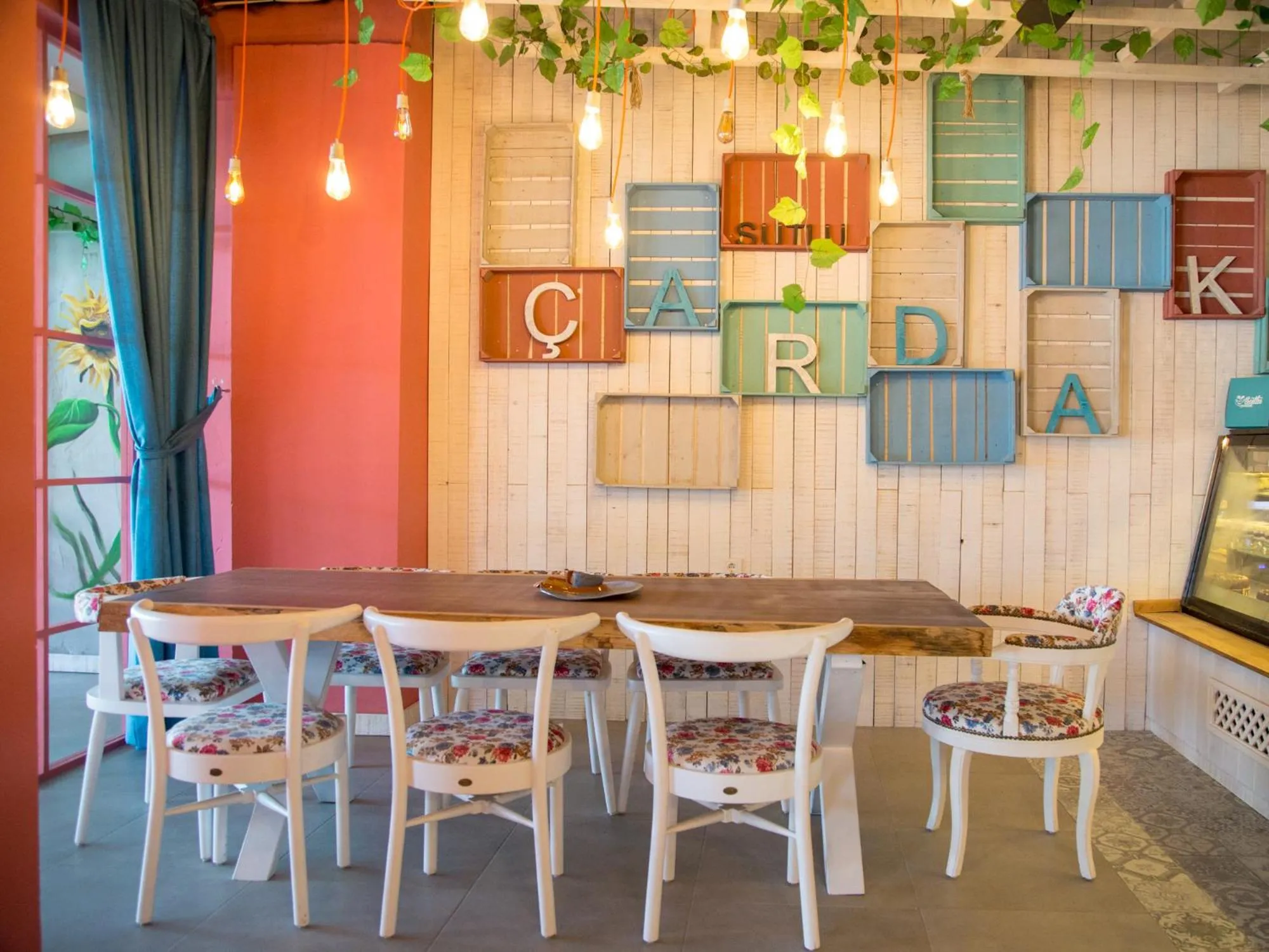 Restaurant/places to eat in Kortan Hotel