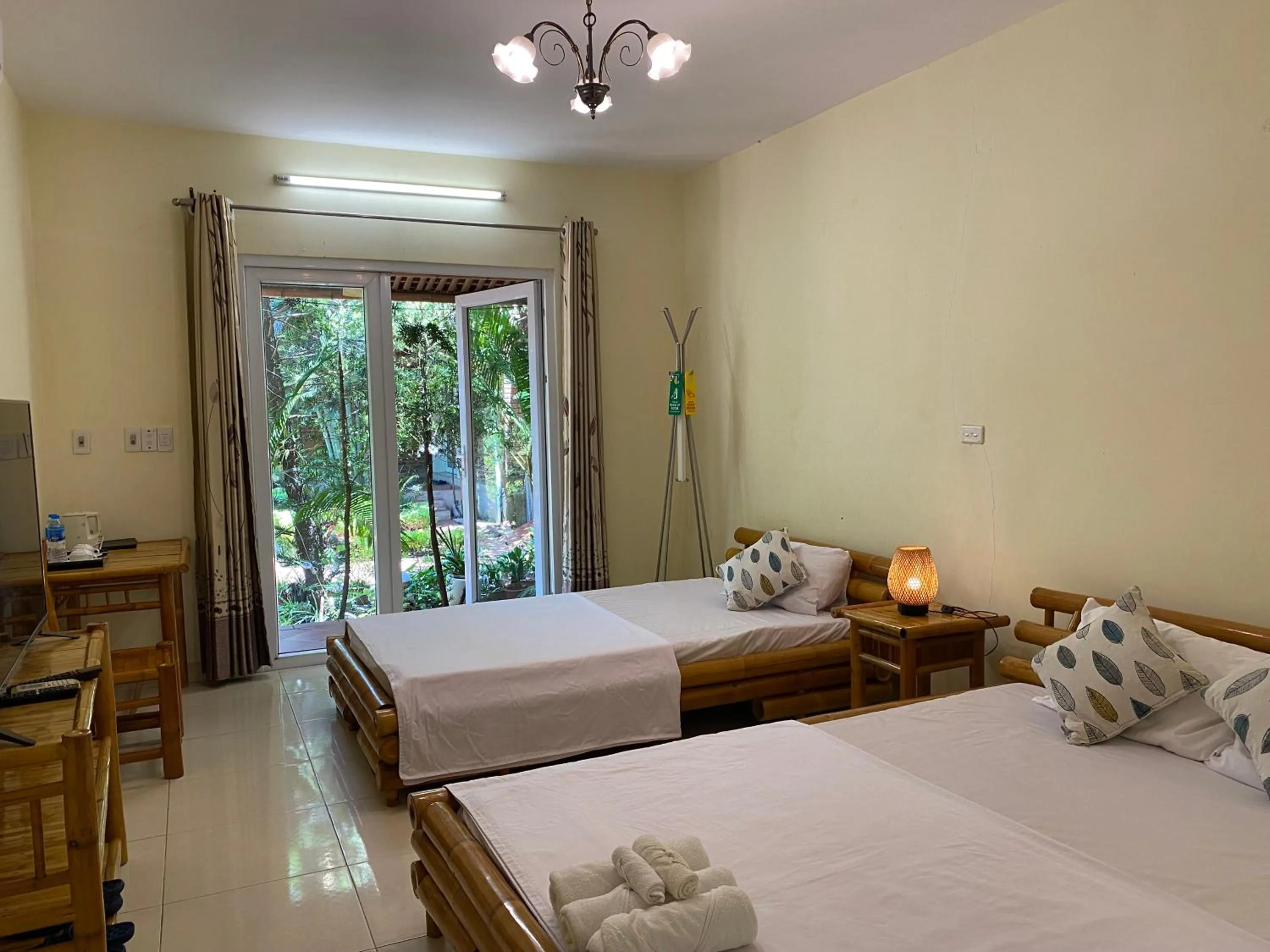 Bed in Ngoc Linh Villas