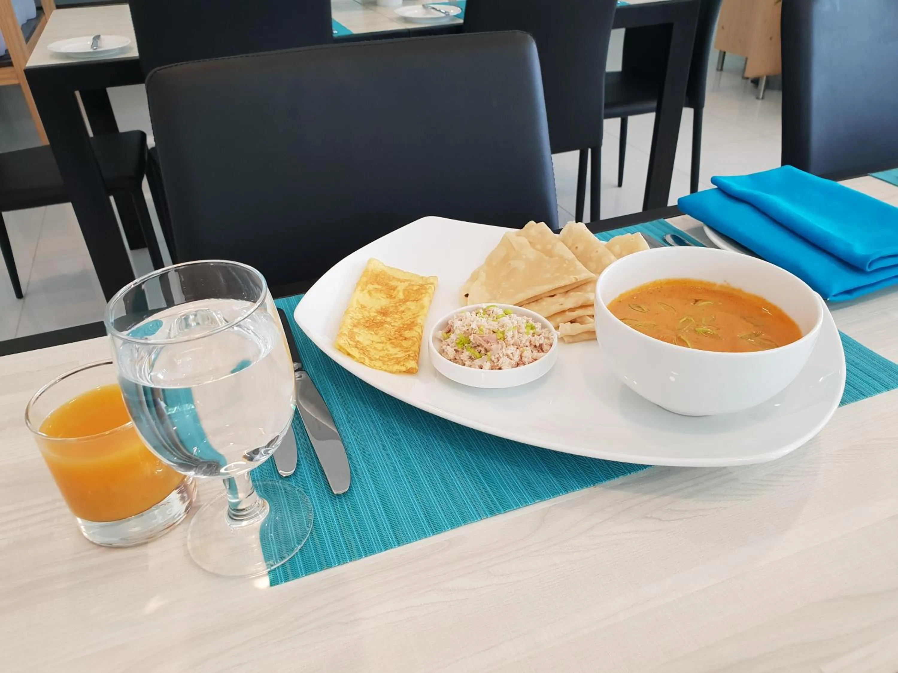 Breakfast in Reef Edge Thulusdhoo, Maldives