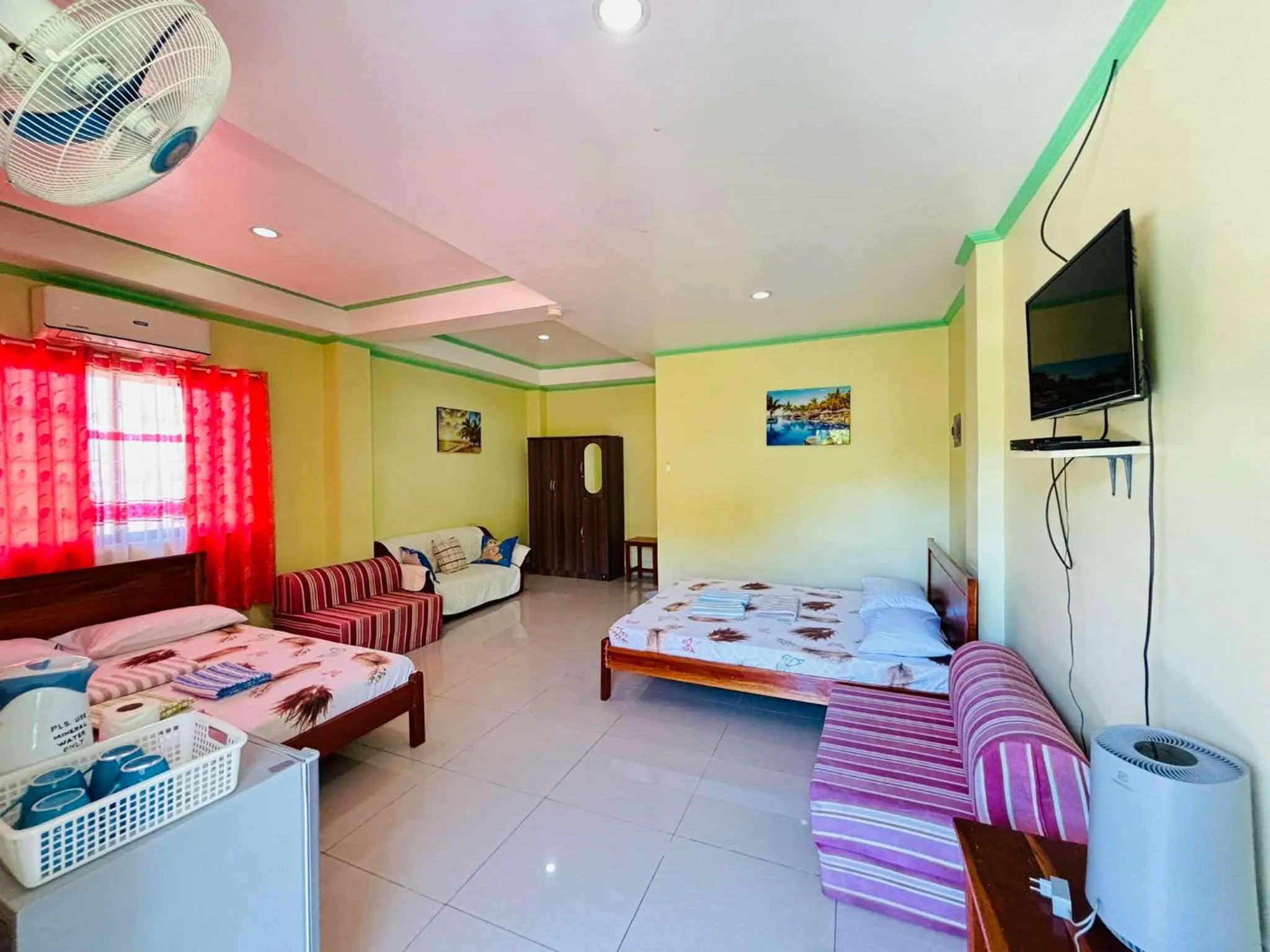 Bed in La Fela Pension House