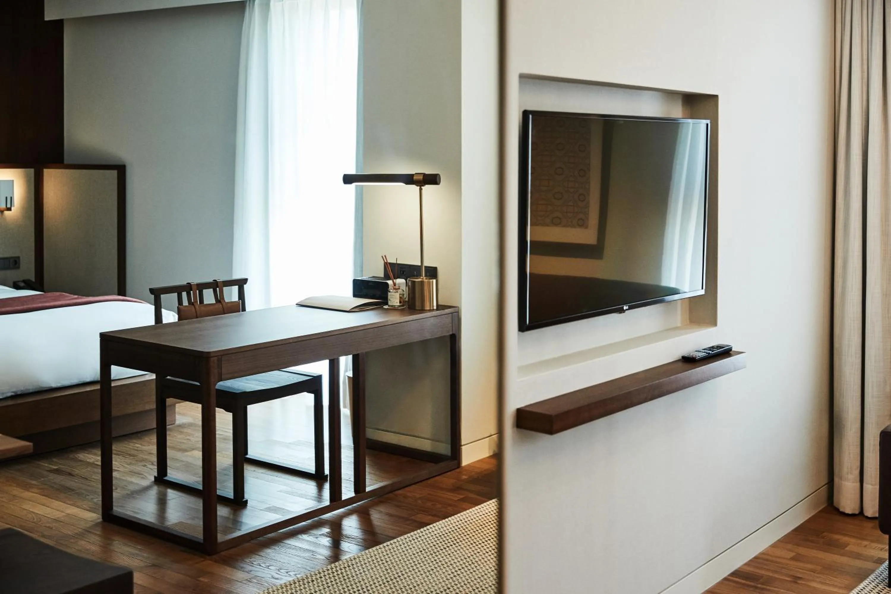 Bed in La Casa Hotel Seoul