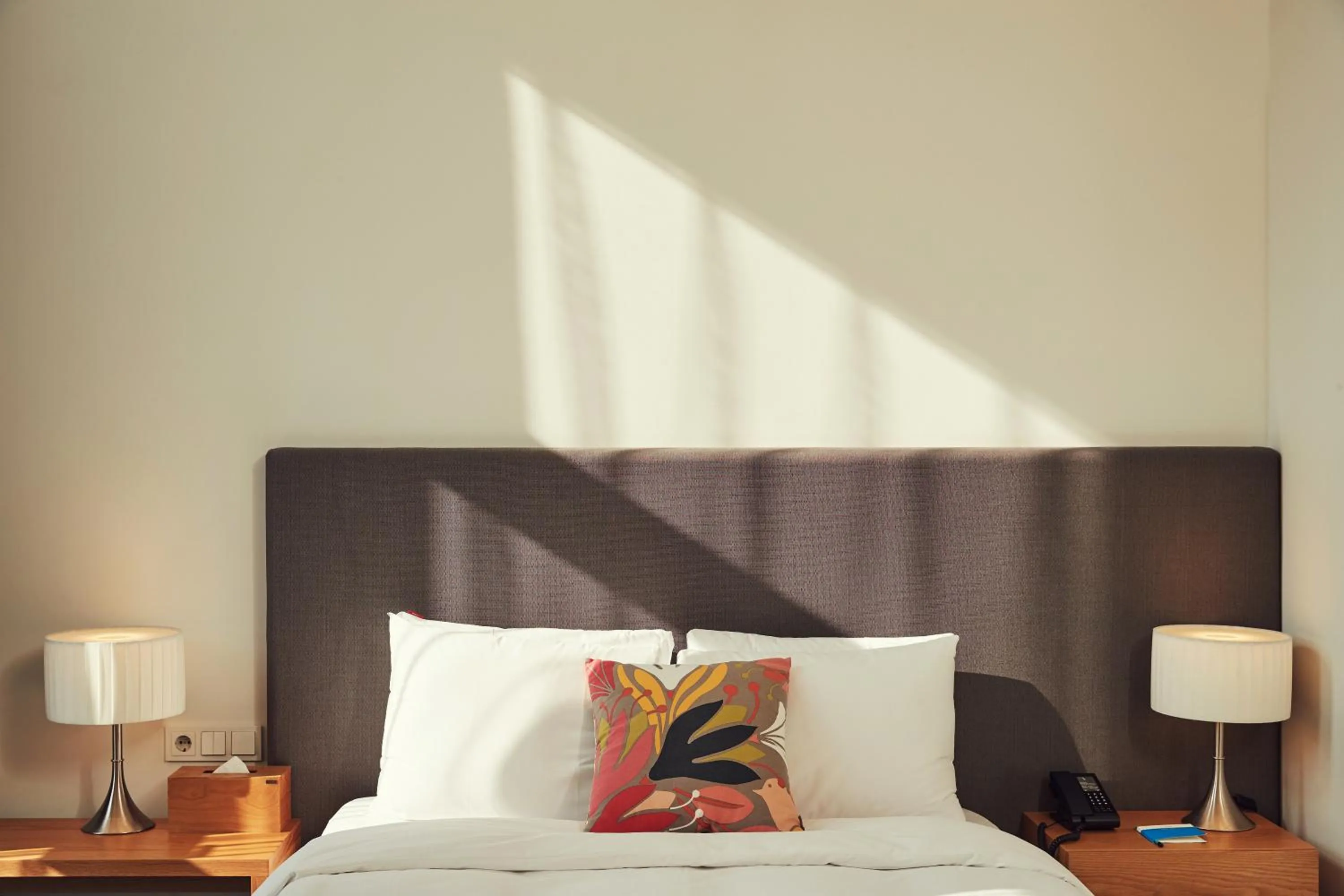 Bed in La Casa Hotel Seoul