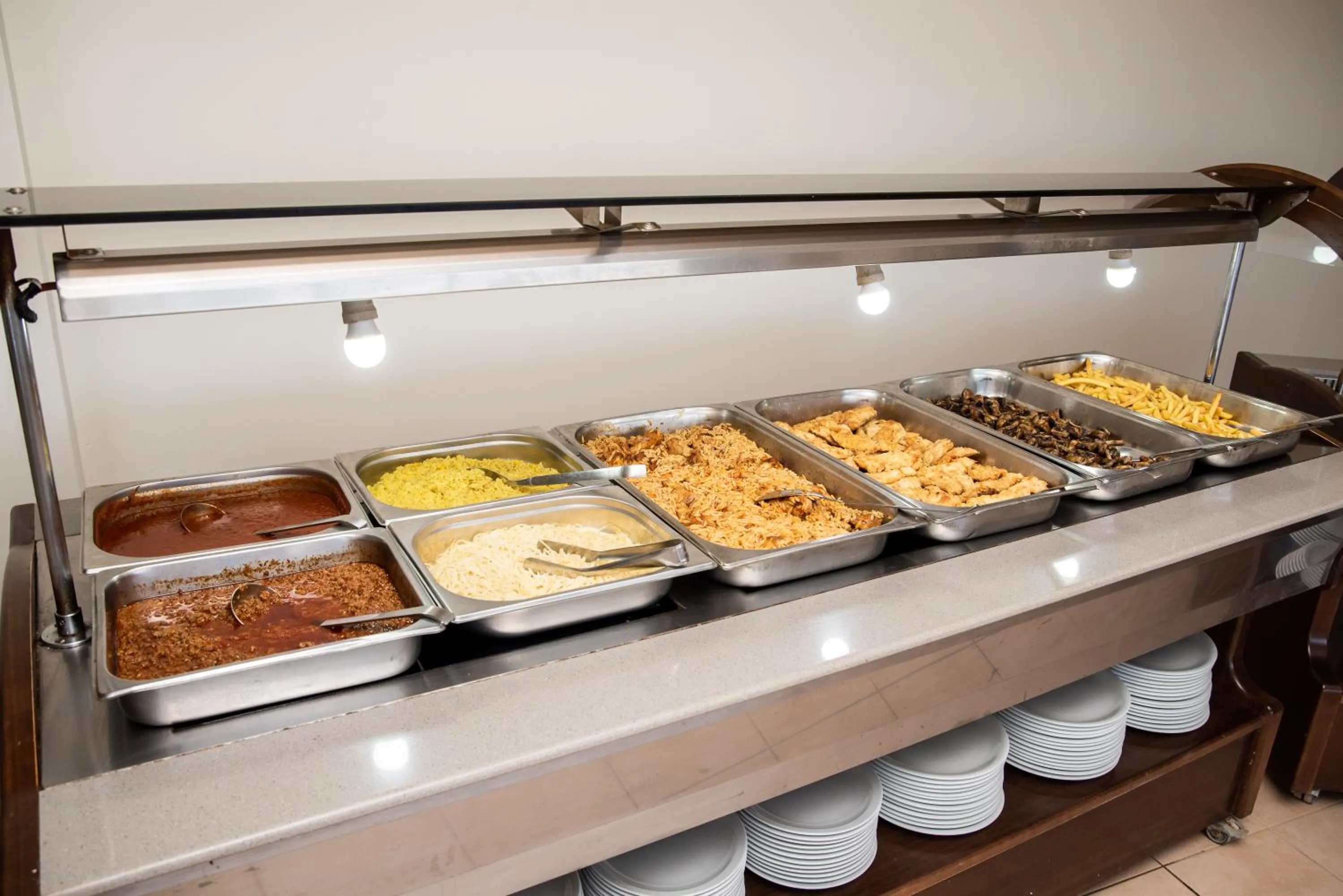 Food and drinks in Chrissy's Paradise