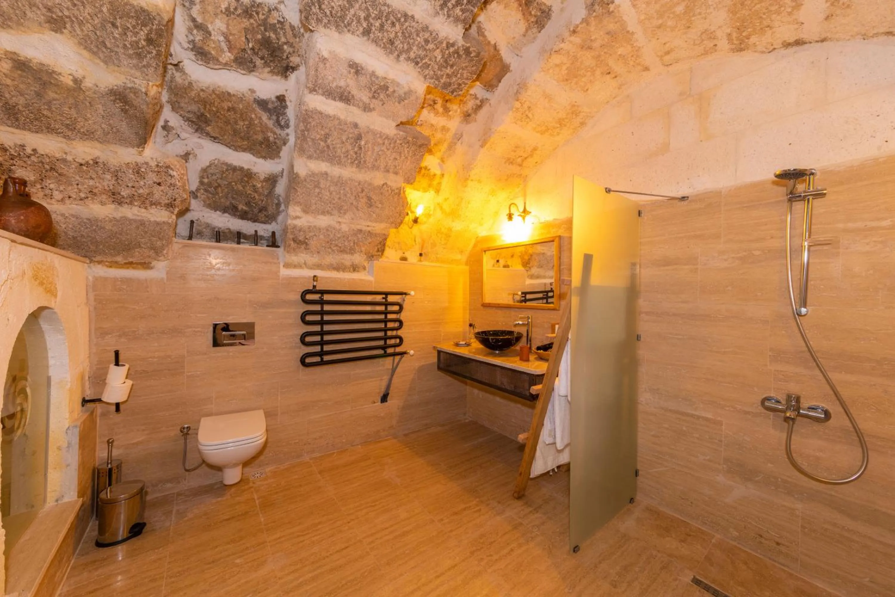 Massage in terracota hotel