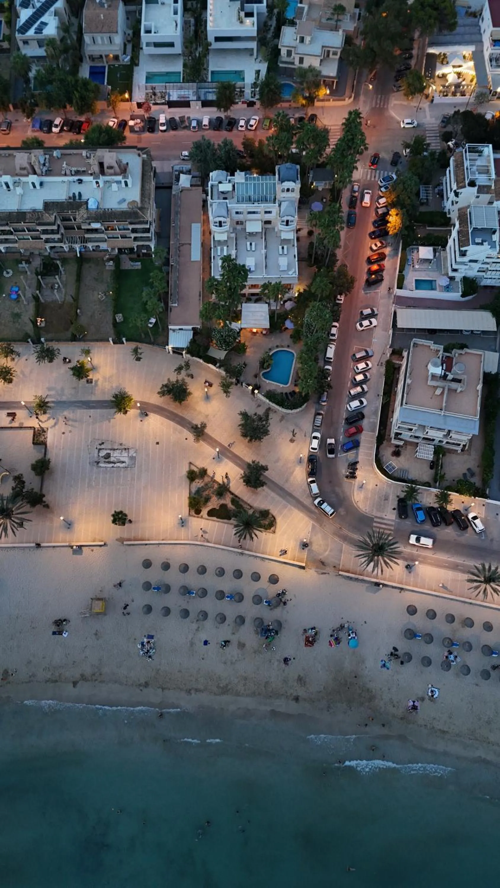 Property building in Hotel Ciutat Jardi