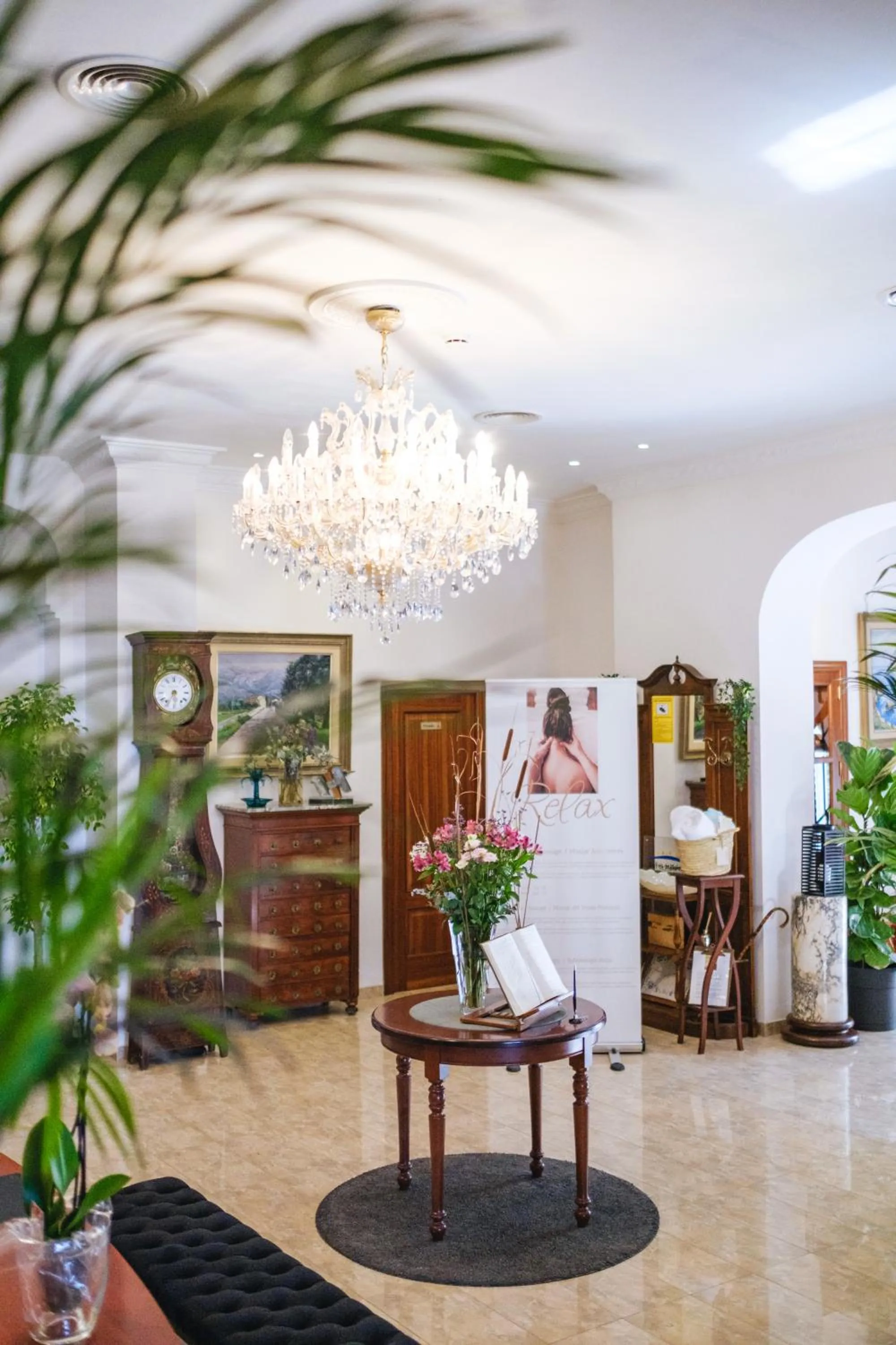 Lobby or reception in Hotel Ciutat Jardi