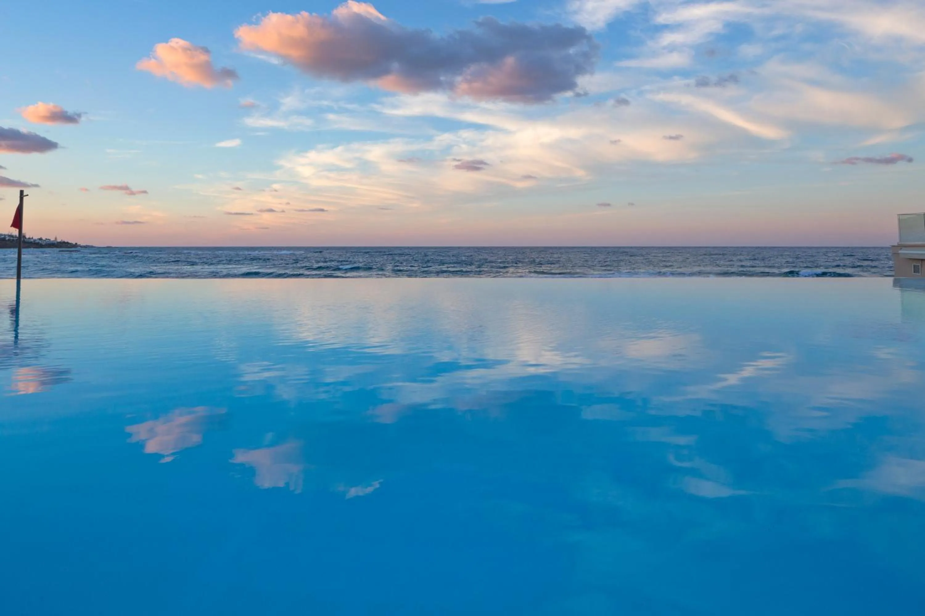 Swimming pool in I Resort Beach Hotel & Spa