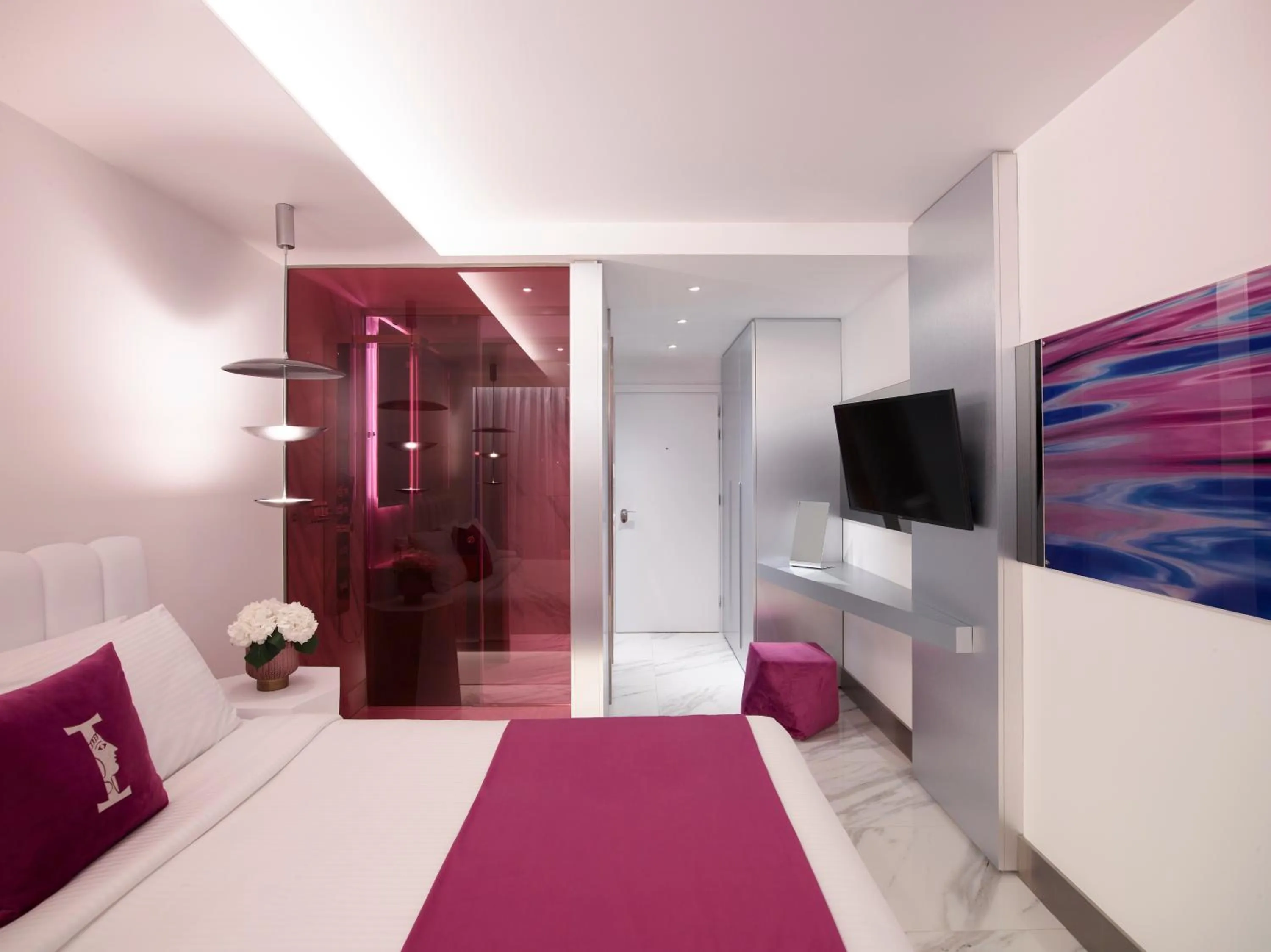 Bedroom, Bed in I Resort Beach Hotel & Spa