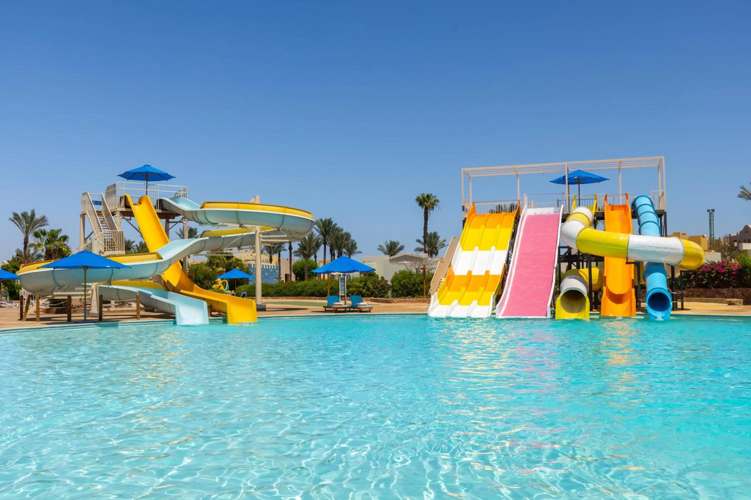 Aqua park in Amwaj Oyoun Resort
