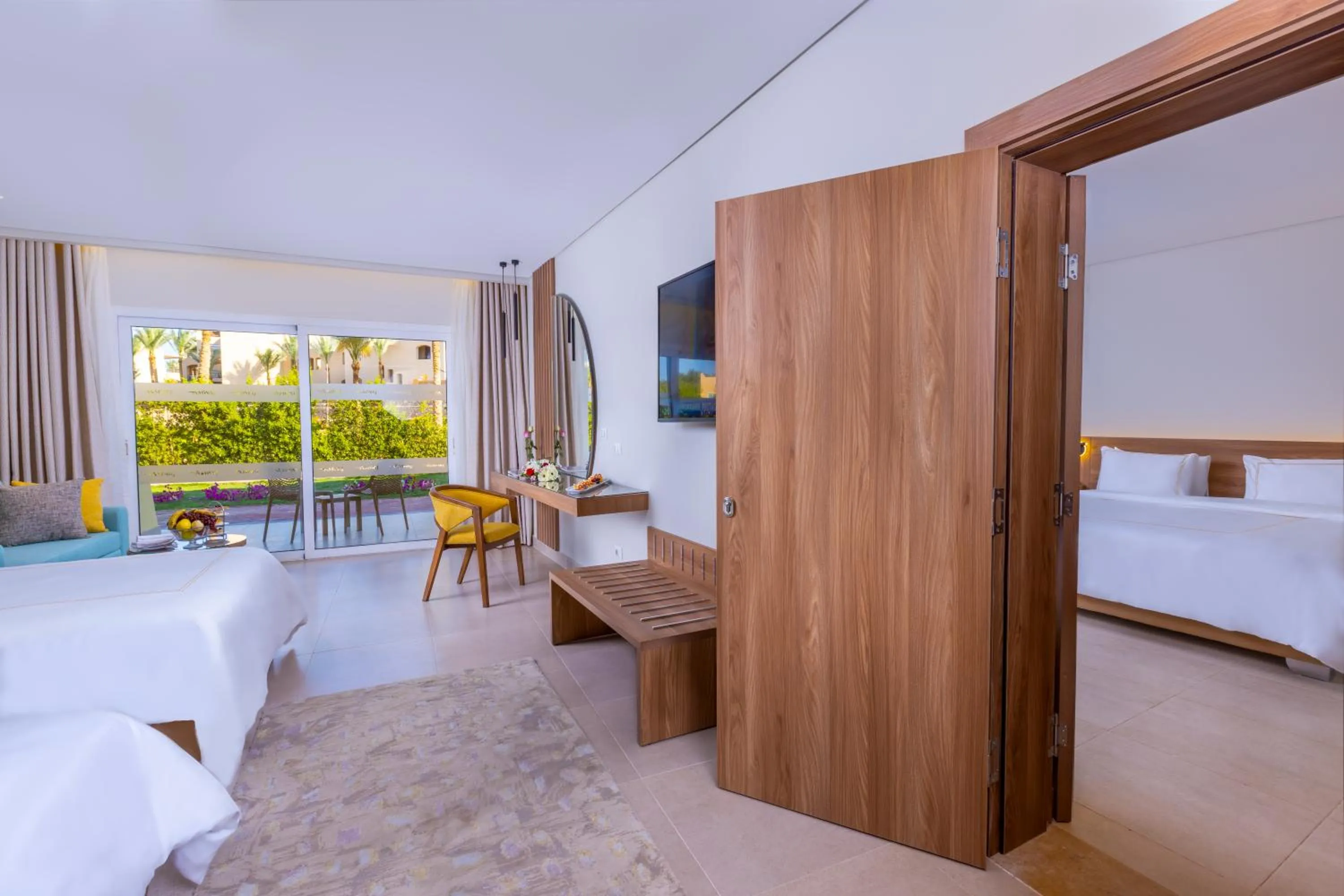 Bed in Amwaj Oyoun Resort