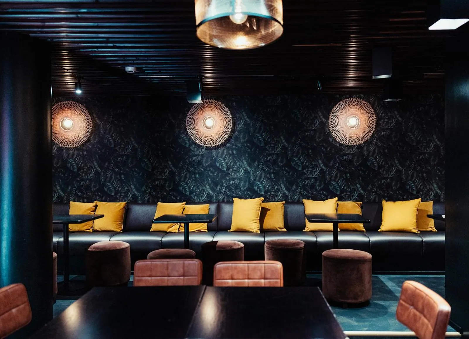 Nightclub / DJ in Hotel Emilia