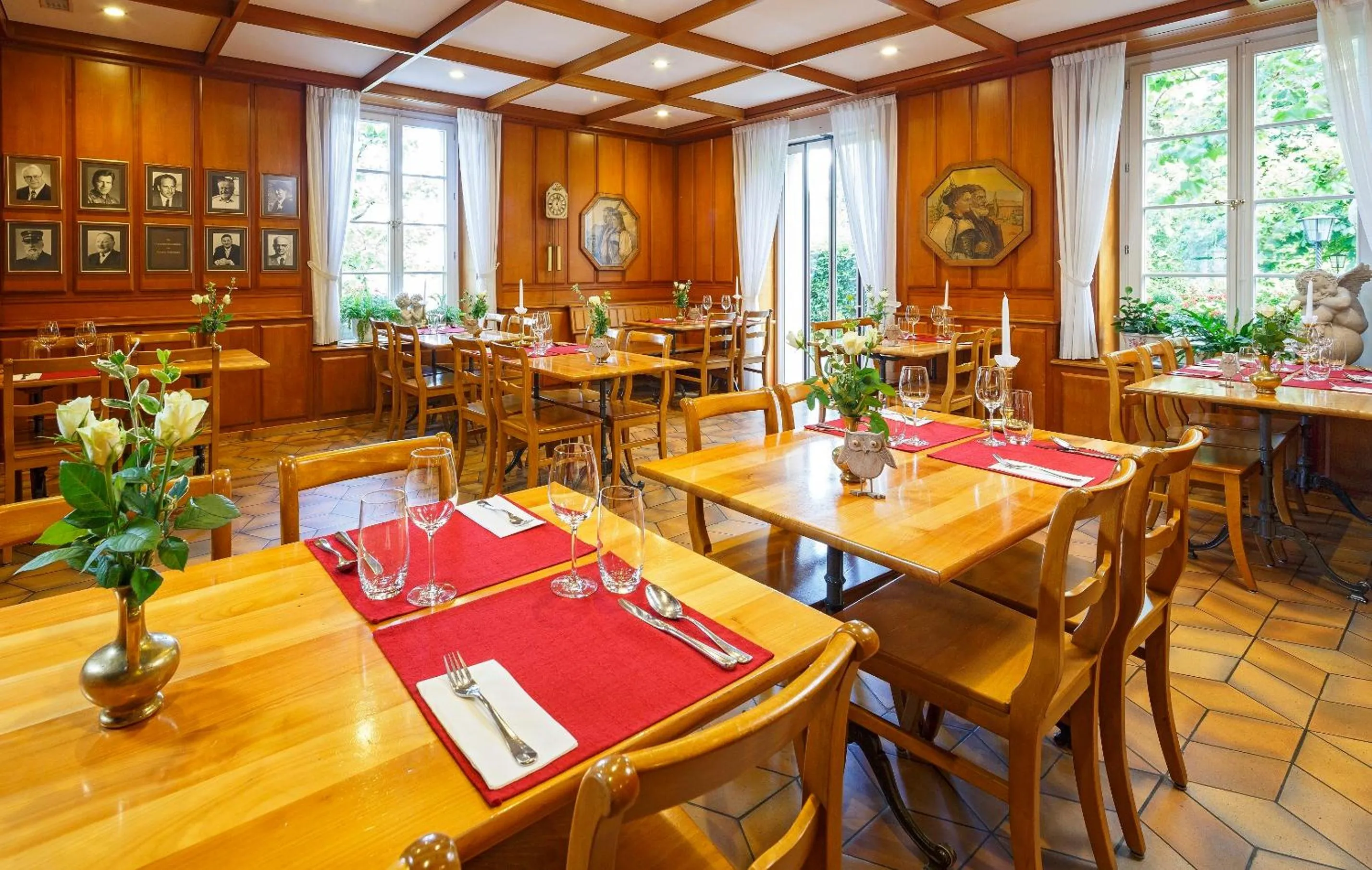 Restaurant/places to eat in Hotel Landgasthof Schönbühl