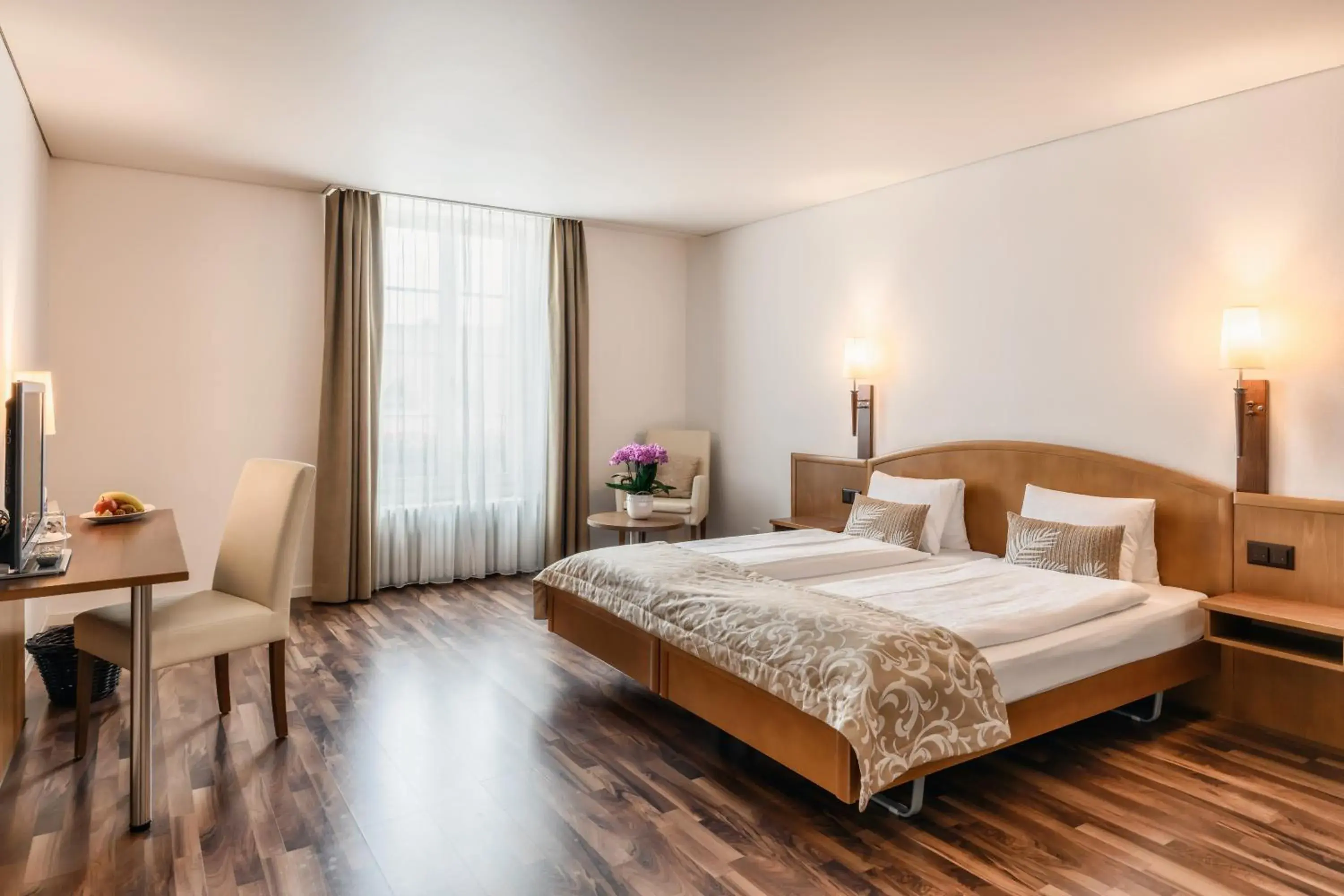 Double Room with Bath - single occupancy in Hotel Landgasthof Schönbühl Double Room with Bath - single occupancy in Hotel Landgasthof Schönbühl