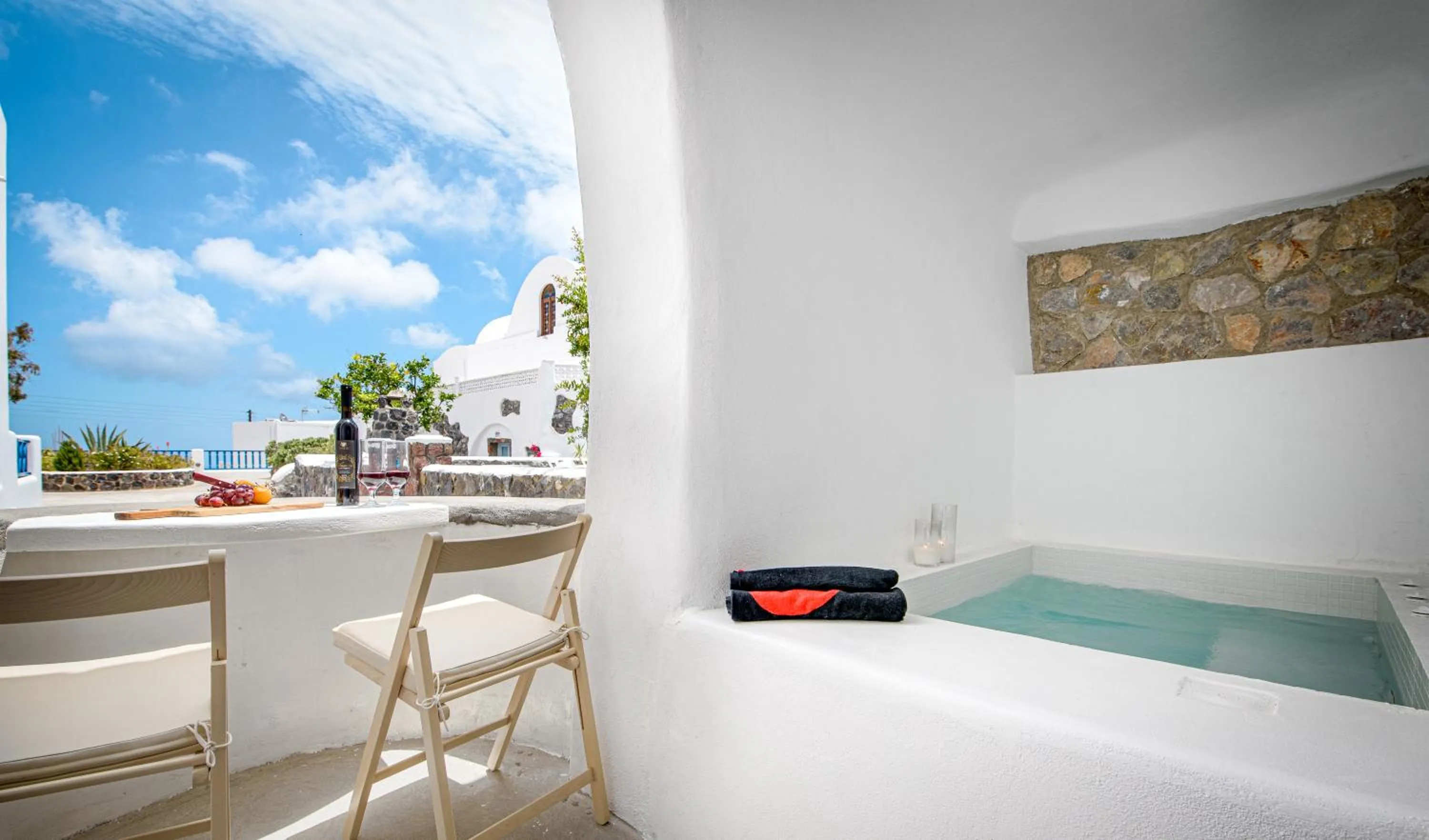 Hot Tub in Anatoli Hotel & Spa