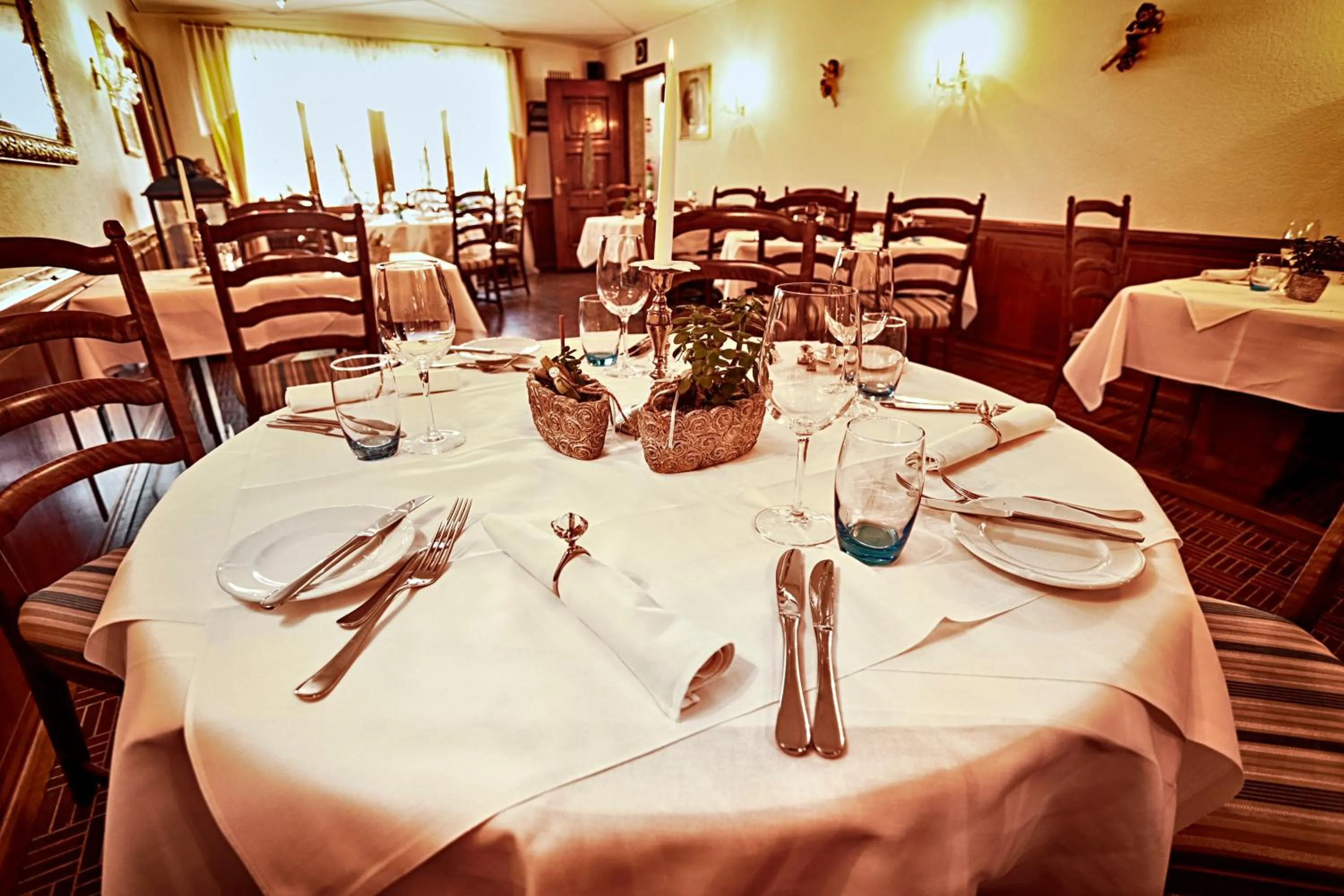 Restaurant/places to eat in Gasthof National