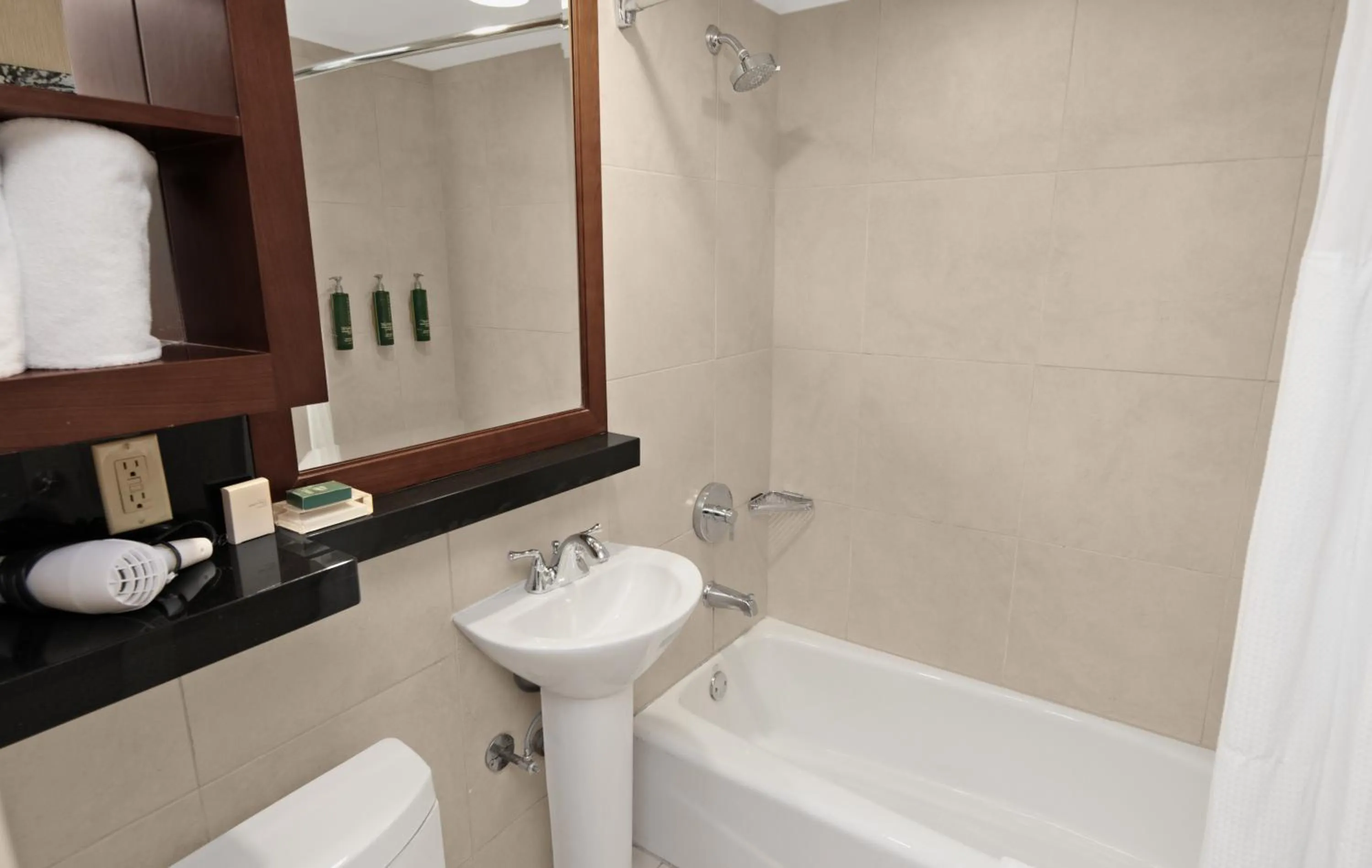 Bathroom in Hilton San Francisco Union Square