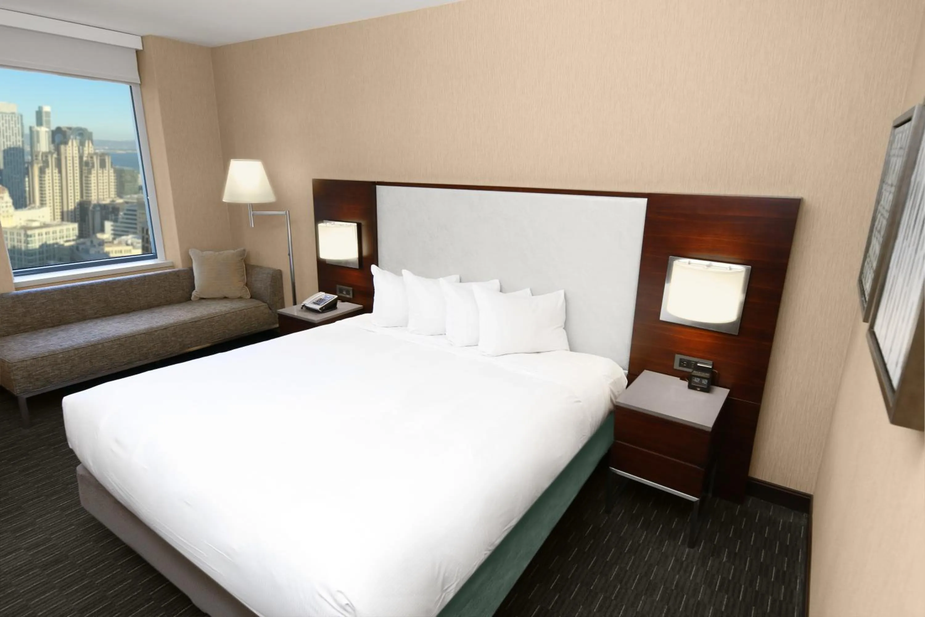 Bed in Hilton San Francisco Union Square