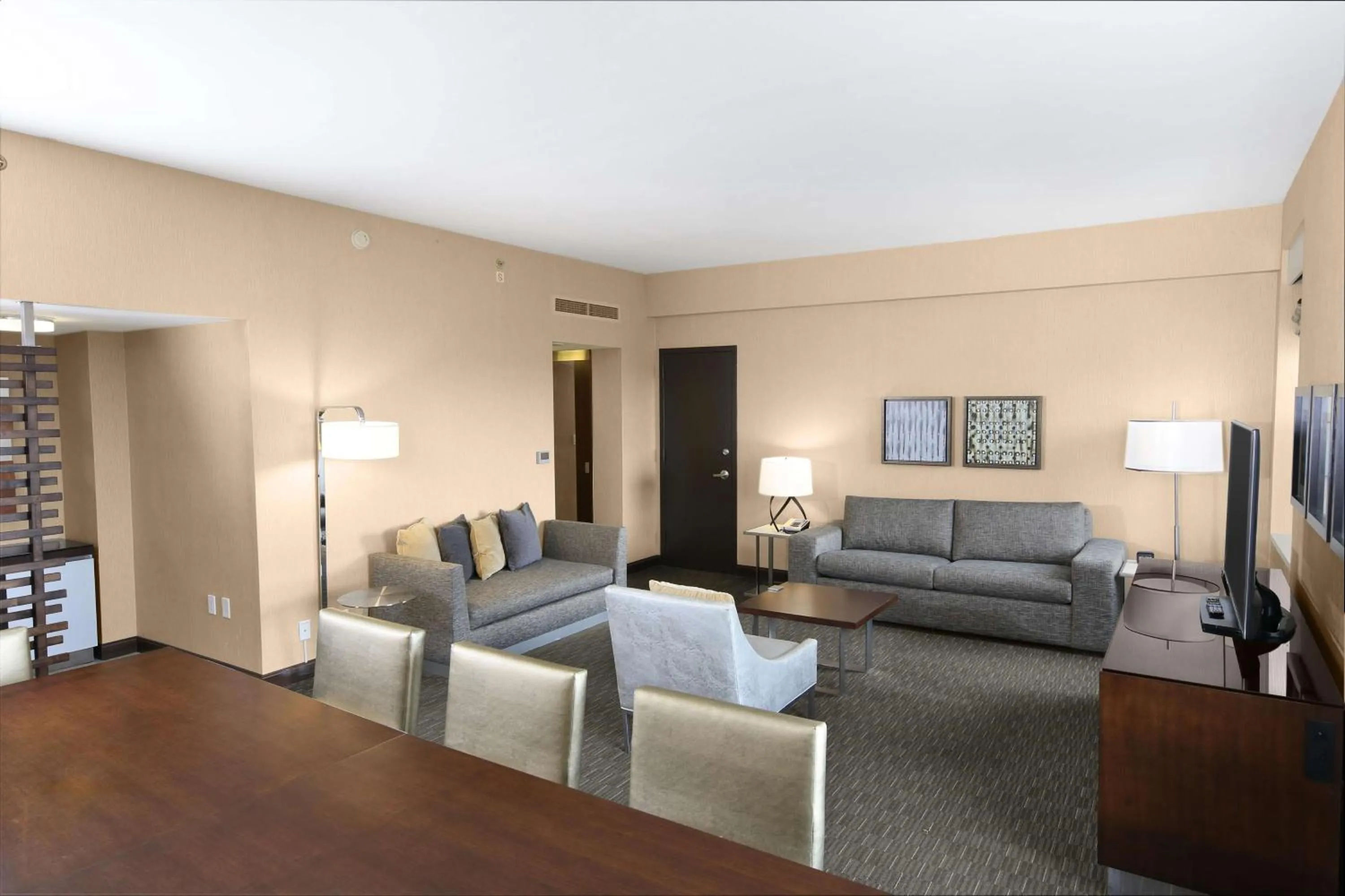 Living room in Hilton San Francisco Union Square