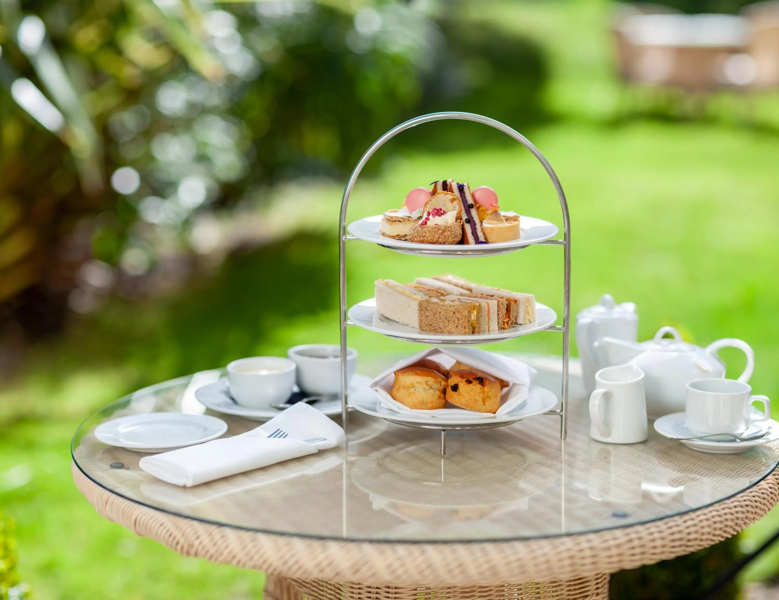 Food and drinks in The Royal Hotel