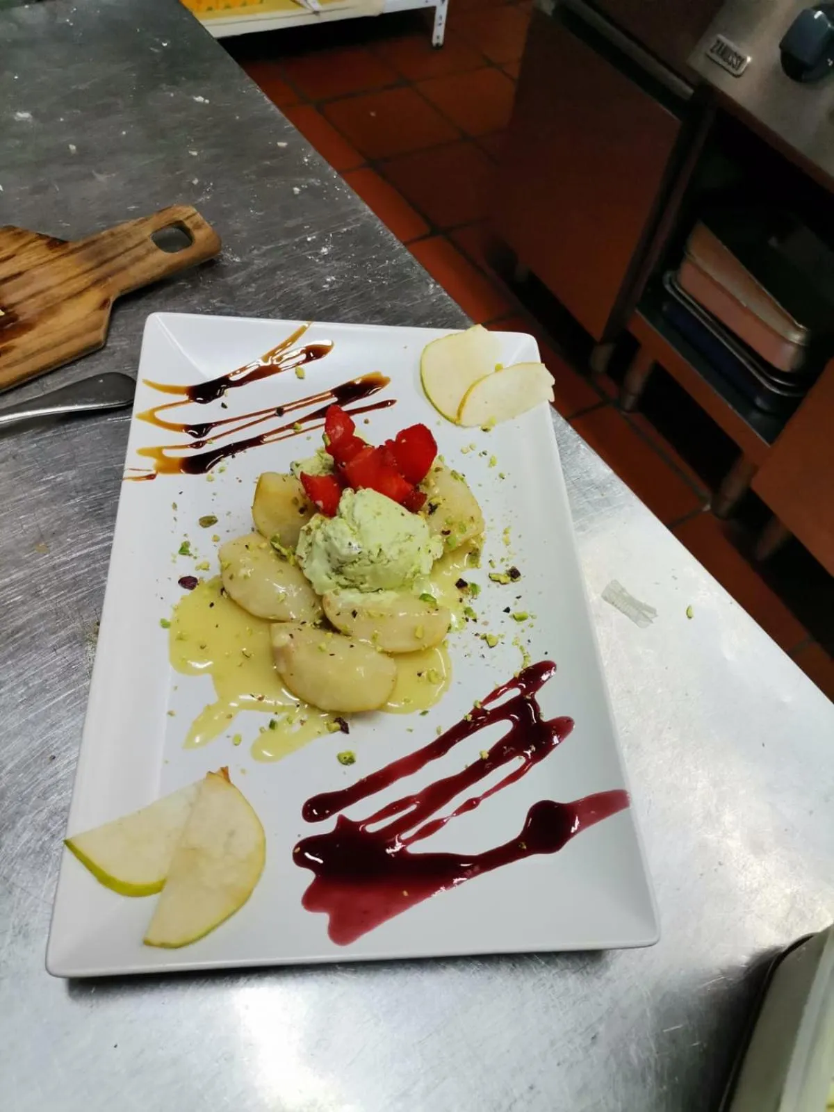 Restaurant/places to eat in Casa Oliva borgo del Benessere delle Marche