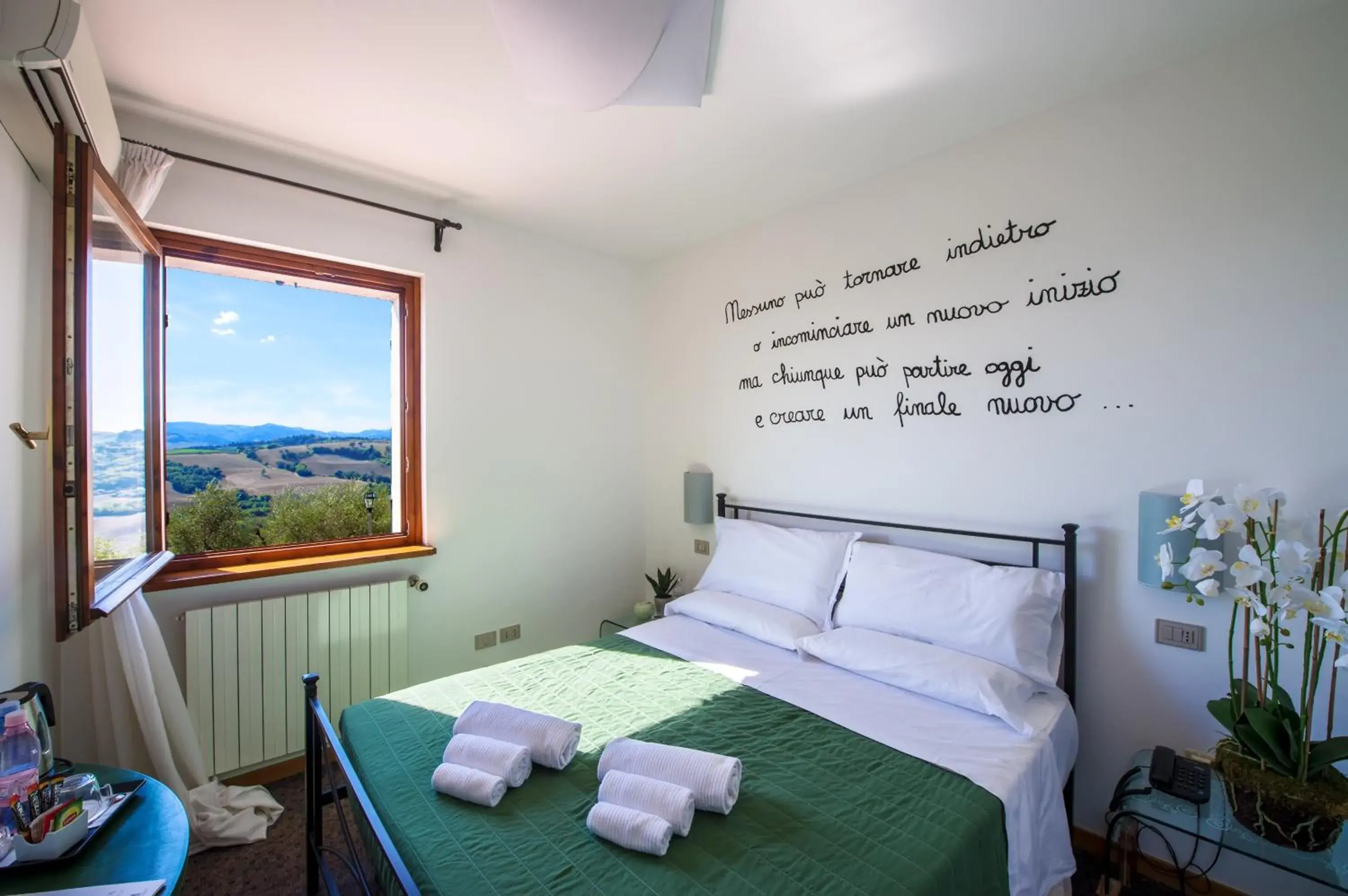 Standard Double or Twin Room in Casa Oliva Albergo Diffuso Standard Double or Twin Room in Casa Oliva Albergo Diffuso
