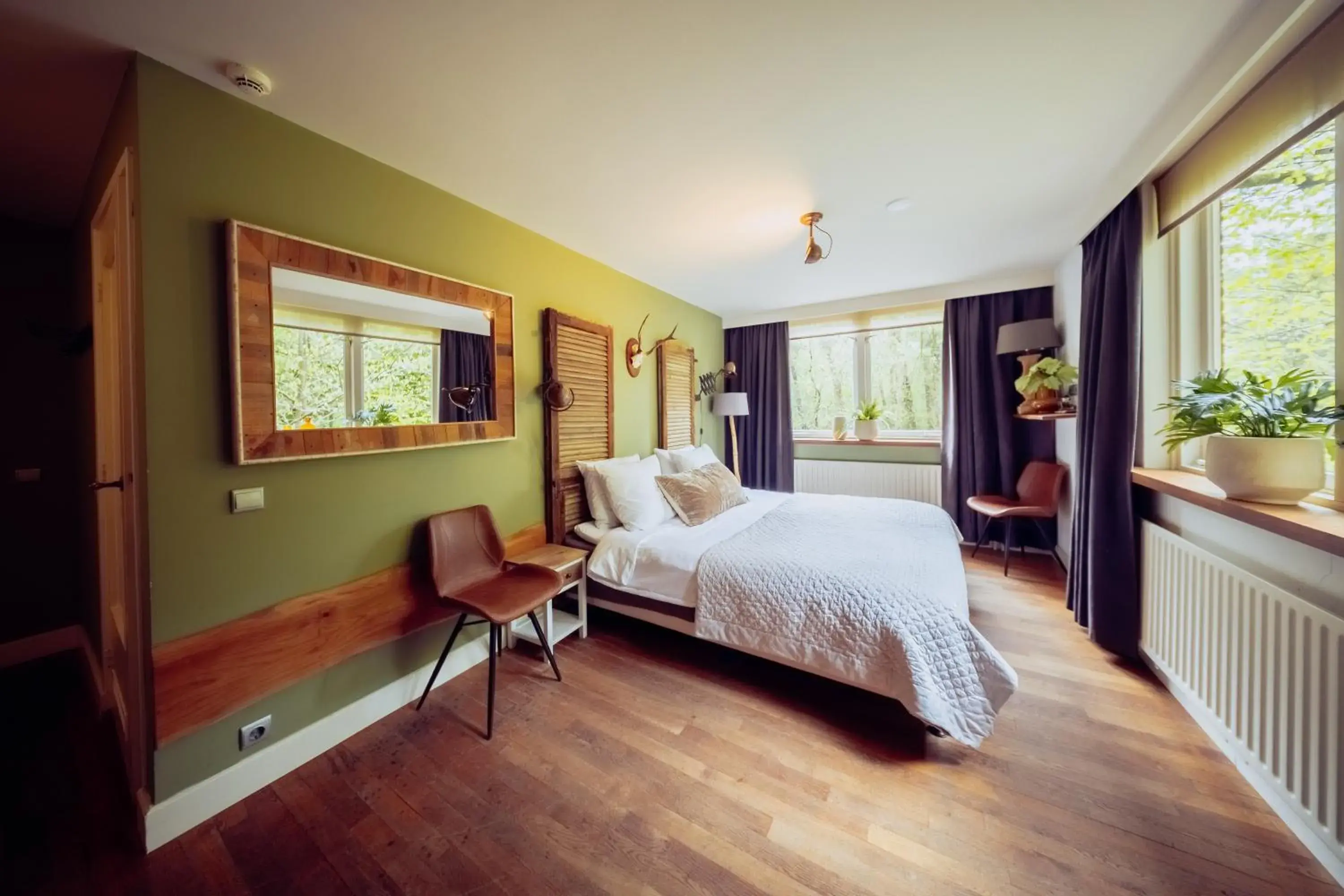 Standard Double or Twin Room in Hotel & Restaurant Meneer Van Eijck Standard Double or Twin Room in Hotel & Restaurant Meneer Van Eijck