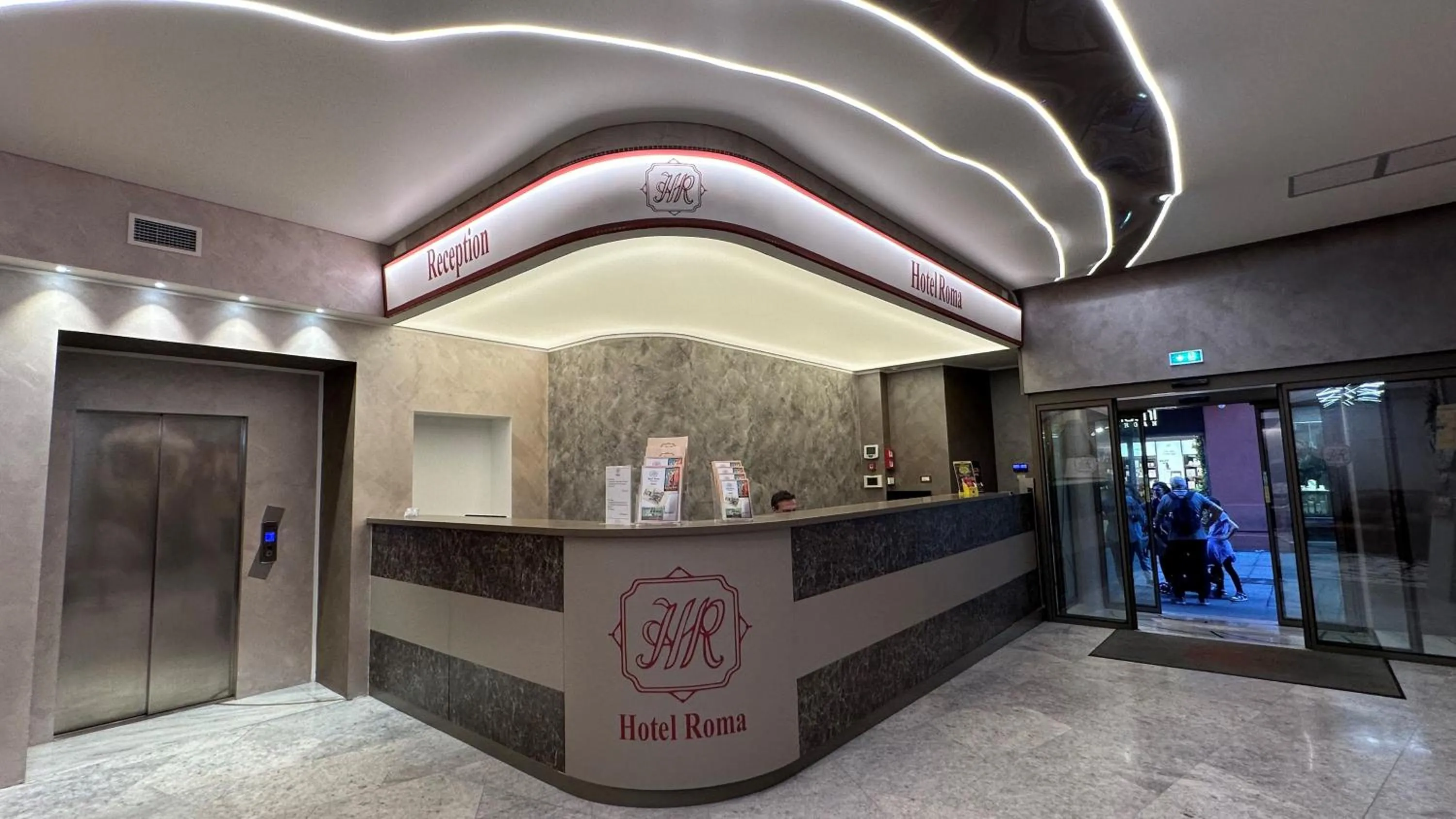 Lobby or reception in Hotel Roma