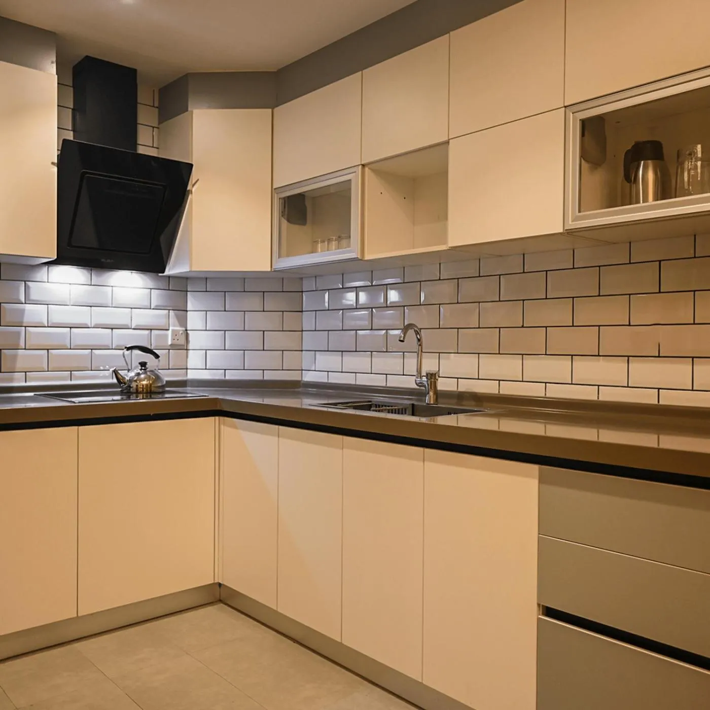 Kitchen or kitchenette in Boudl Al Maidan