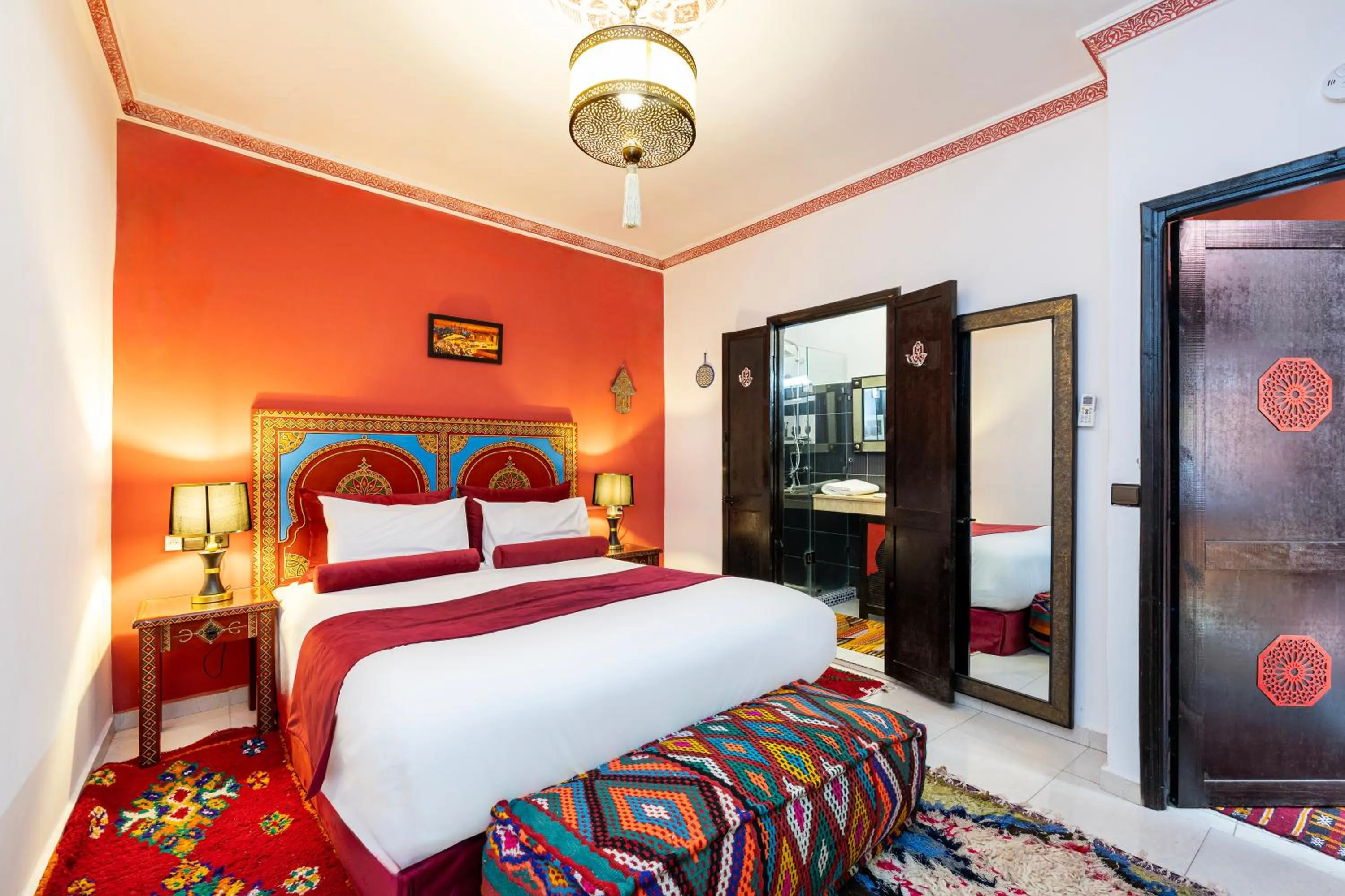 Photo of the whole room, Bed in Riad Luzia