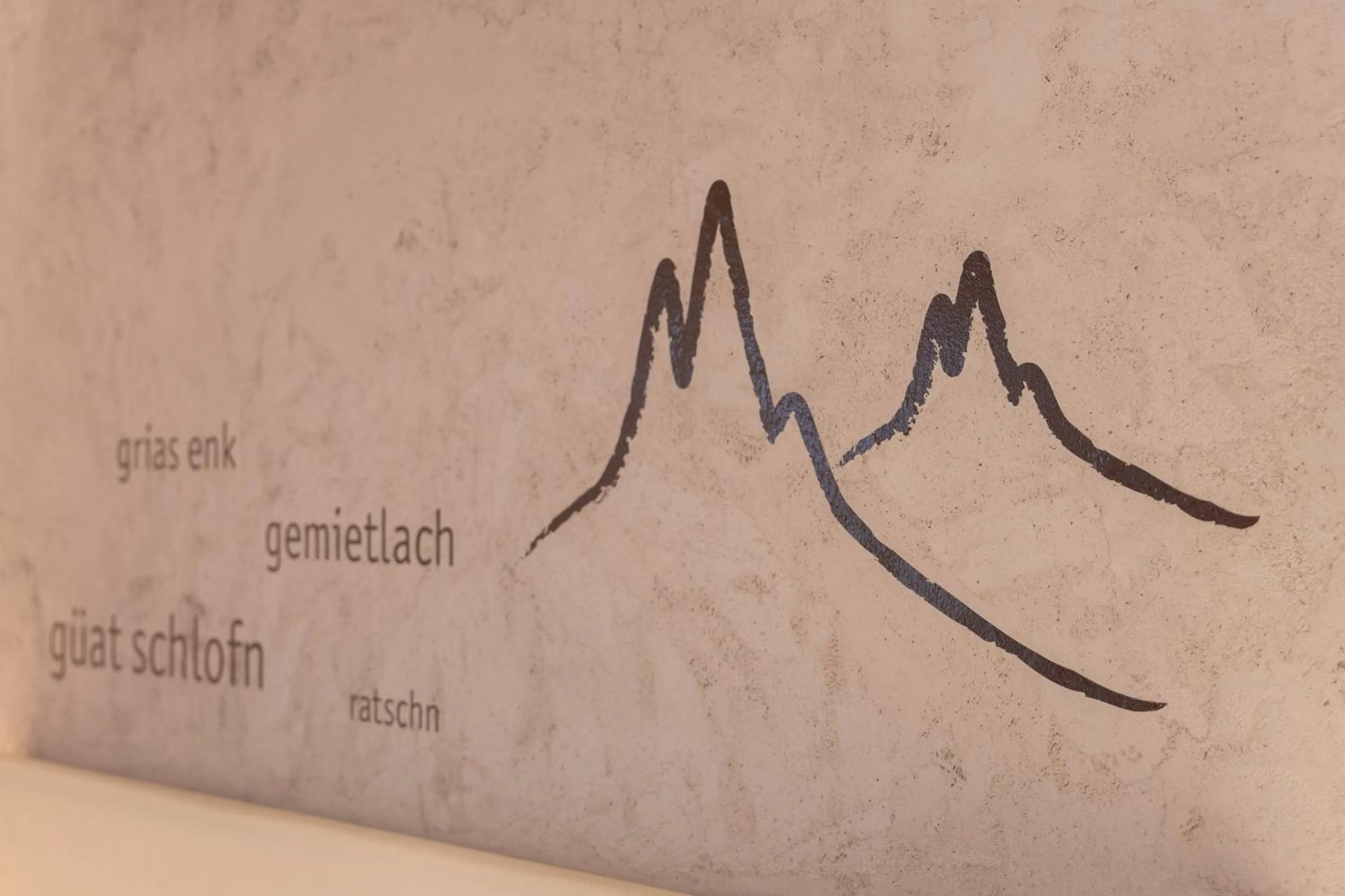 Text overlay in Hotel Bergwelt