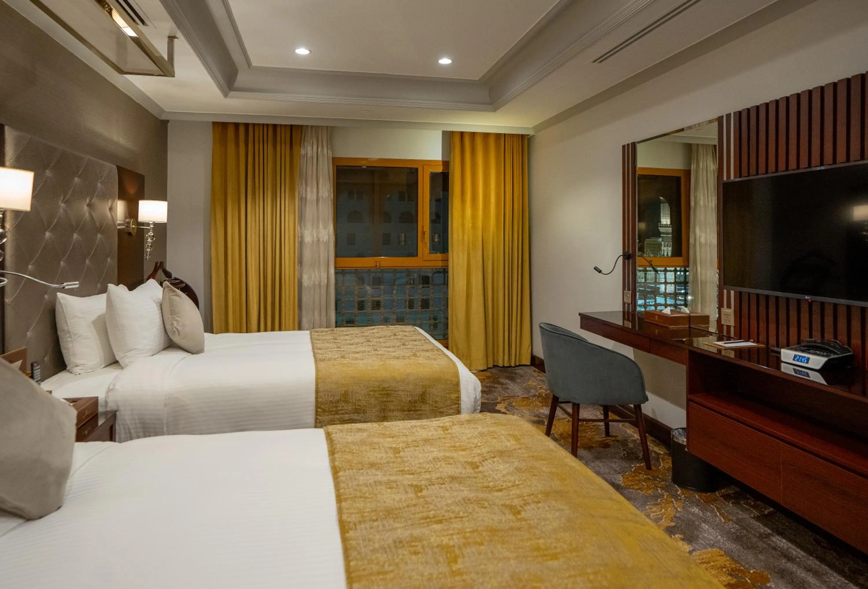 Bed in Dar Al Taqwa Hotel