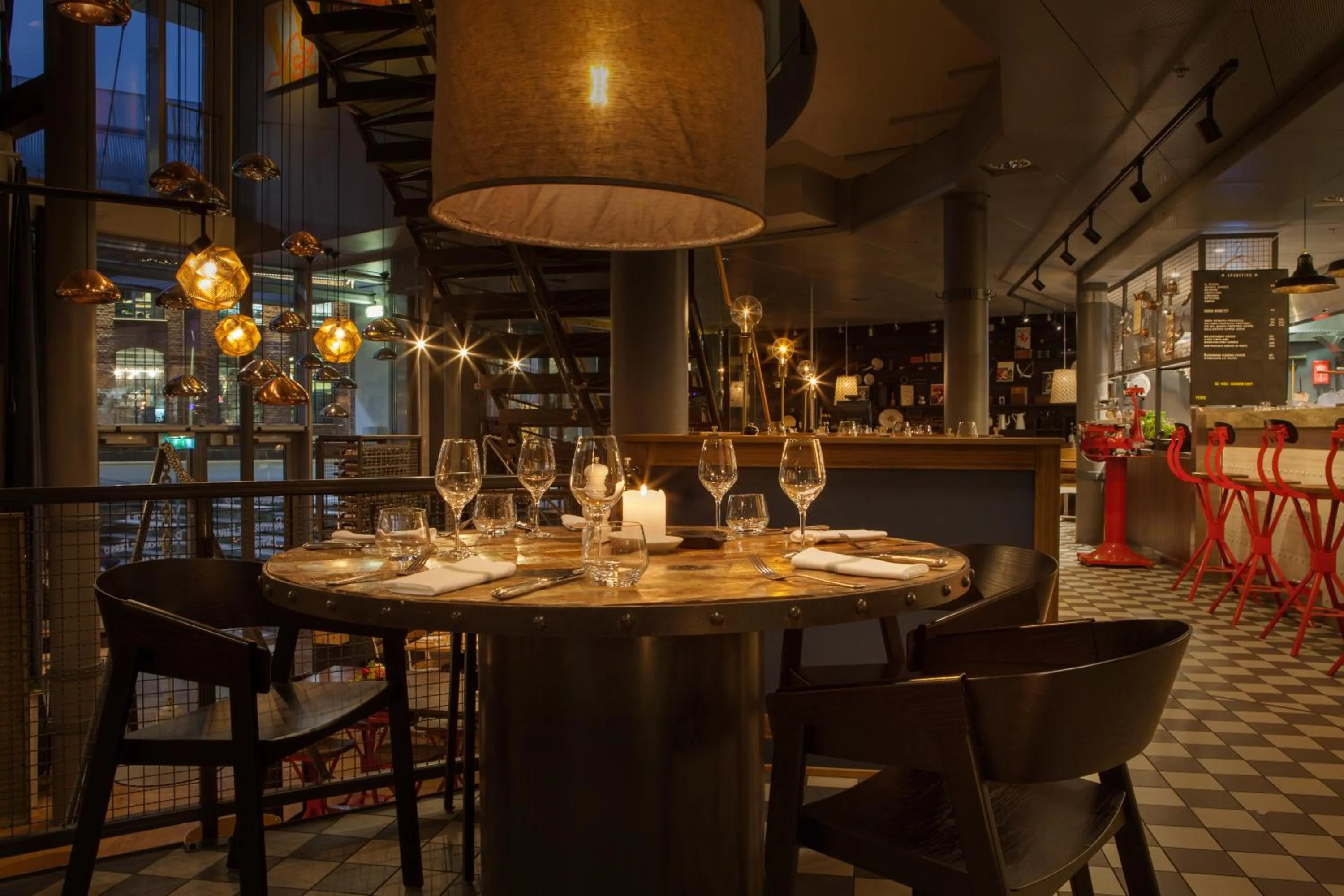 Restaurant/places to eat in Scandic Vulkan