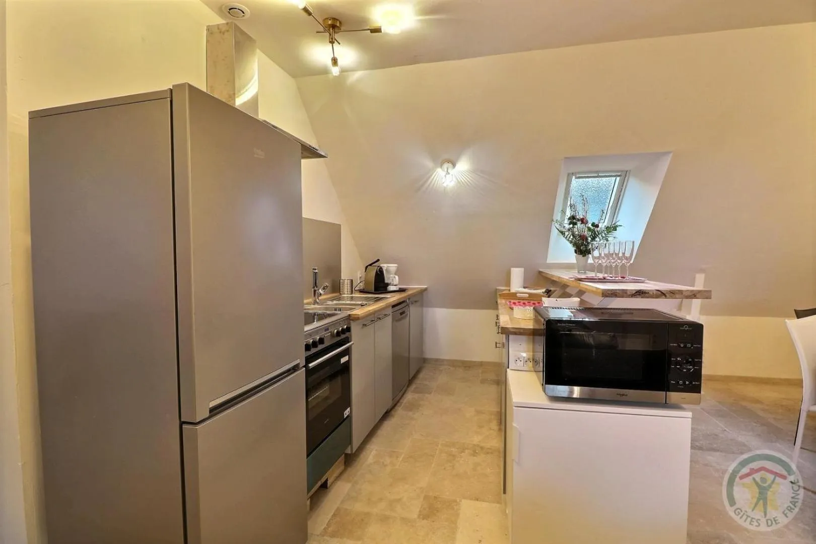 Kitchen or kitchenette in Chateau des Fontenelles