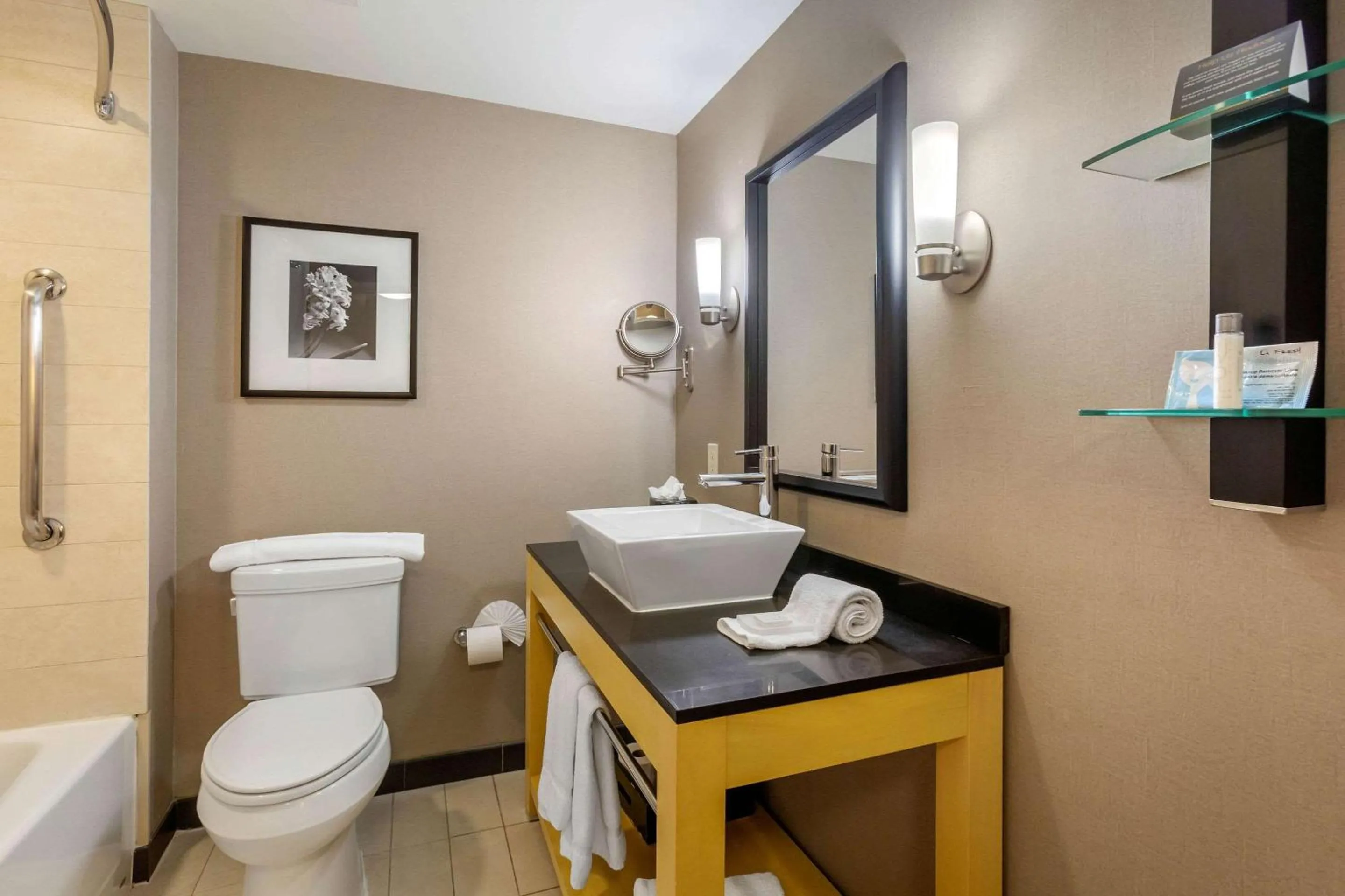 Bedroom in Cambria Hotel Ft Collins