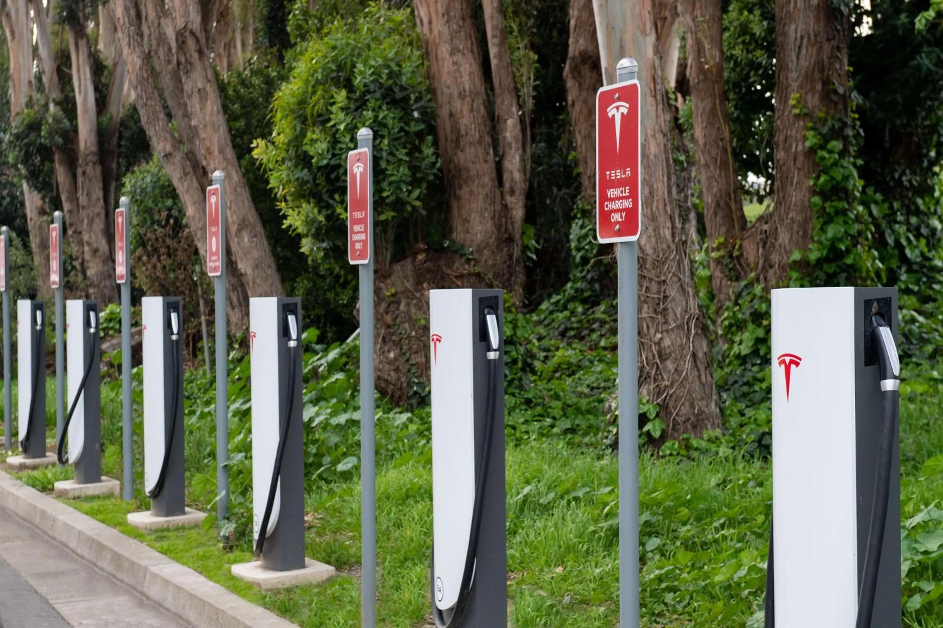 Property building in Embassy Suites by Hilton San Francisco Airport Oyster Point