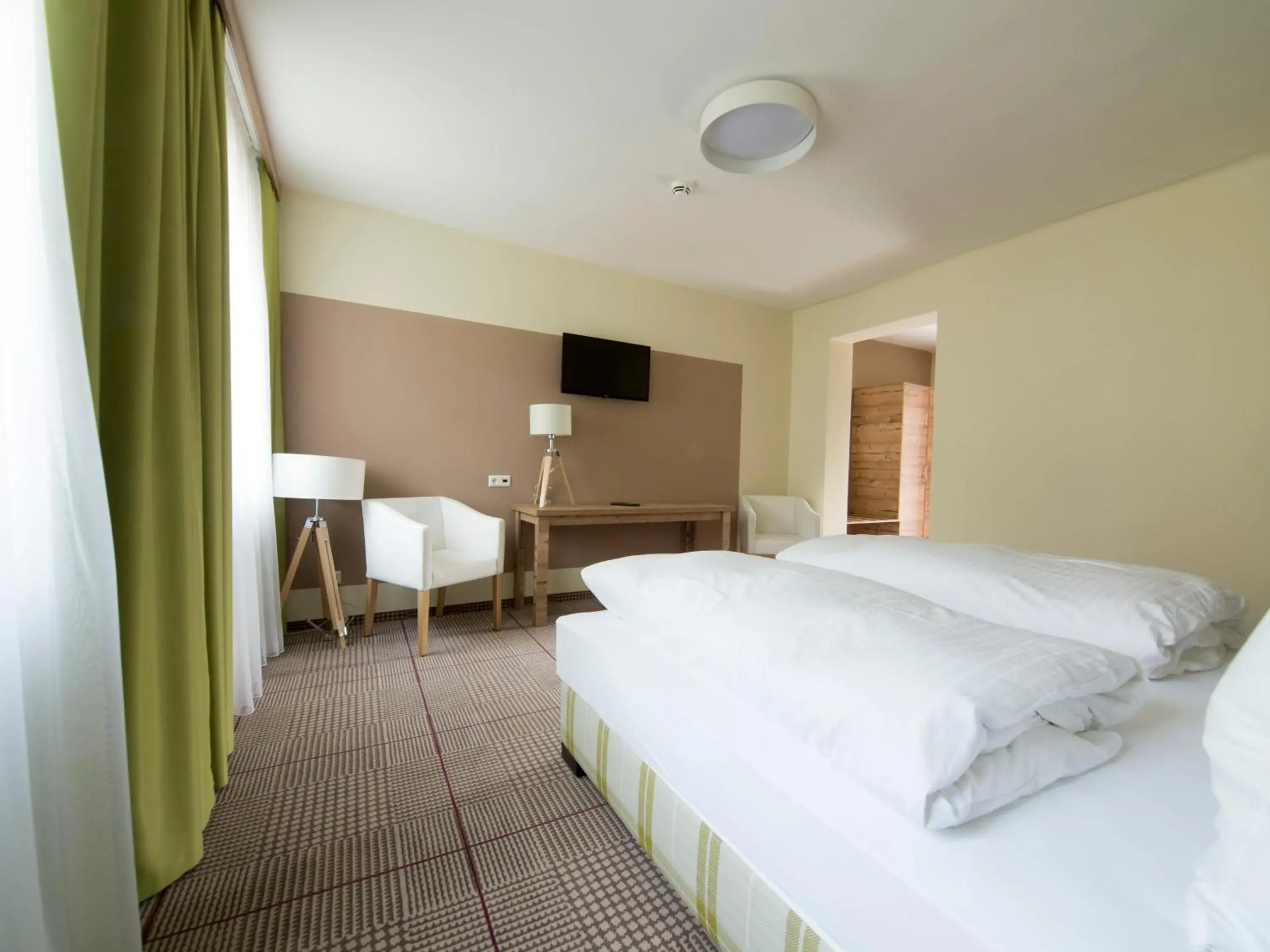 Double Room - single occupancy in Landgasthof zum Goldenen Hirschen Double Room - single occupancy in Landgasthof zum Goldenen Hirschen