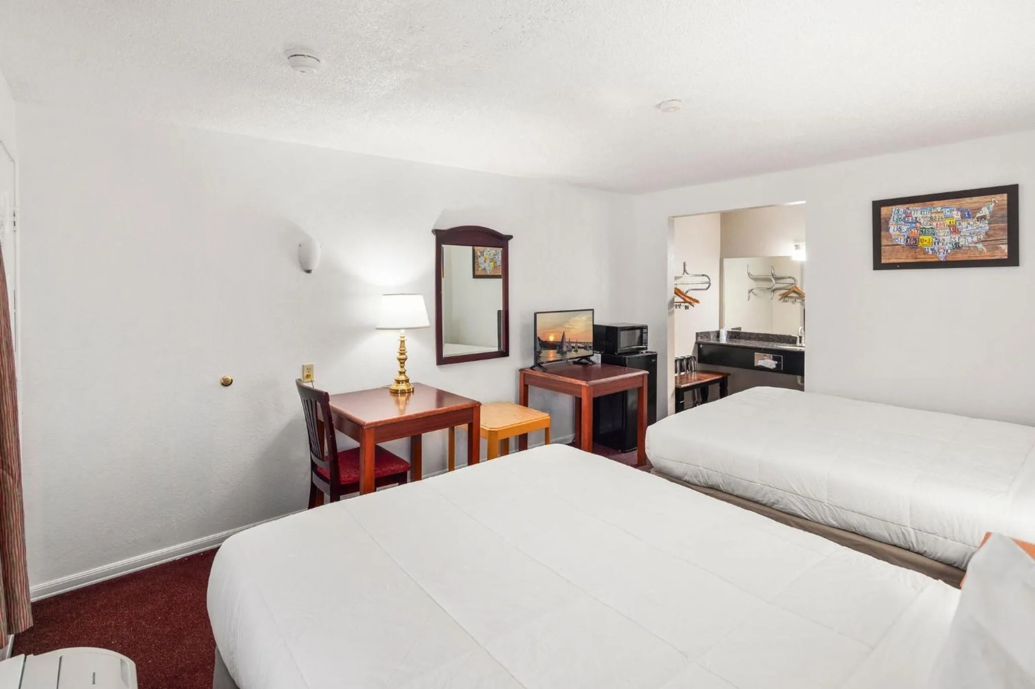 Bedroom, Bed in Inn at Lake Washington By OYO I-405