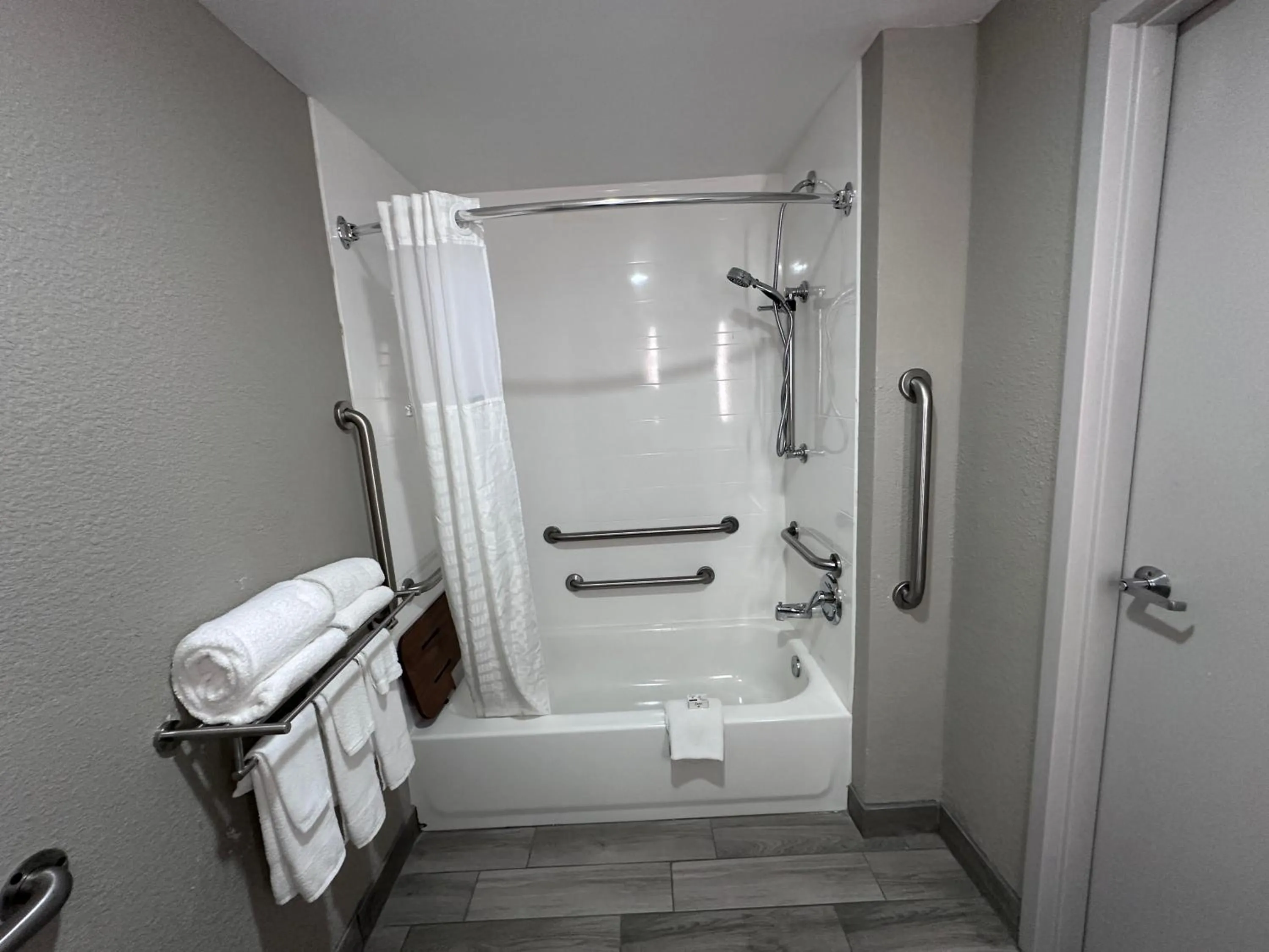 Wingate by Wyndham Waynesboro