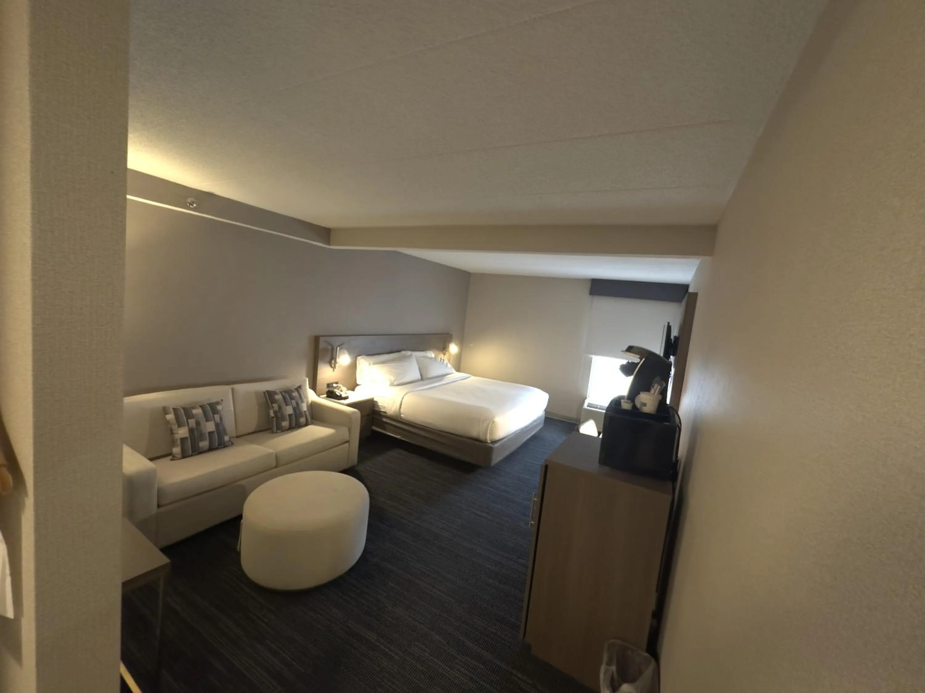 Bed in Wingate by Wyndham Waynesboro