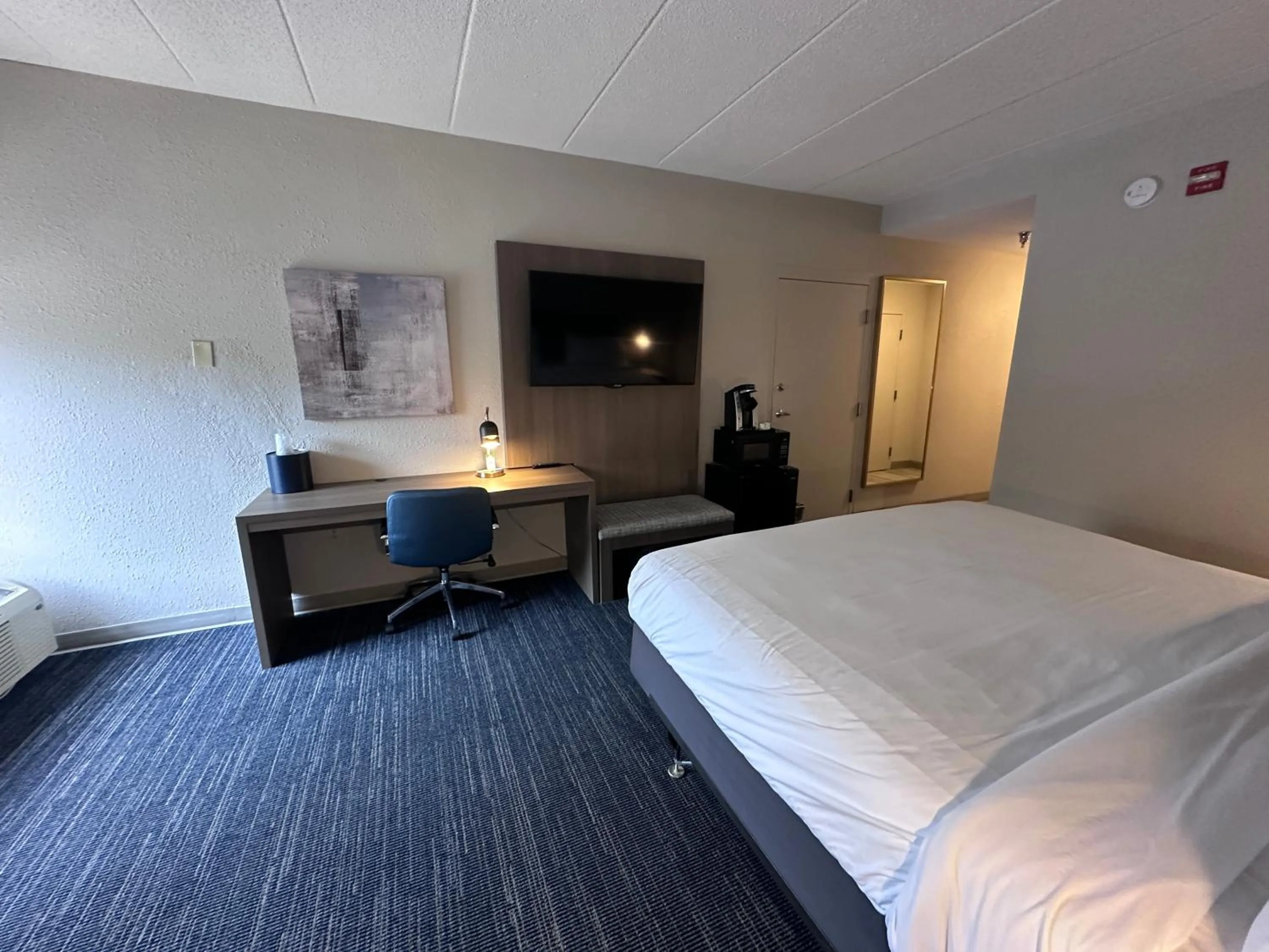 Bed in Wingate by Wyndham Waynesboro