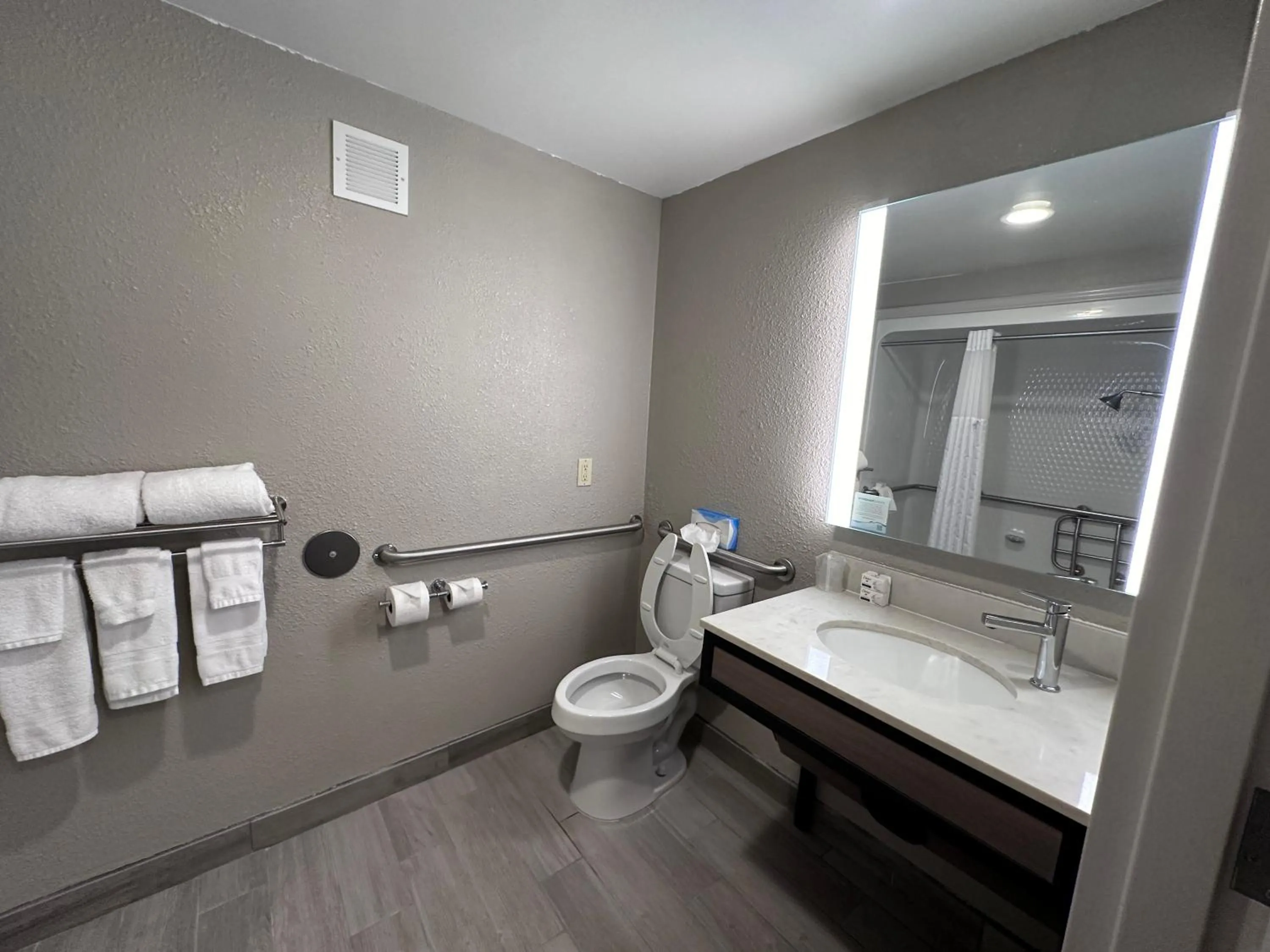 Wingate by Wyndham Waynesboro