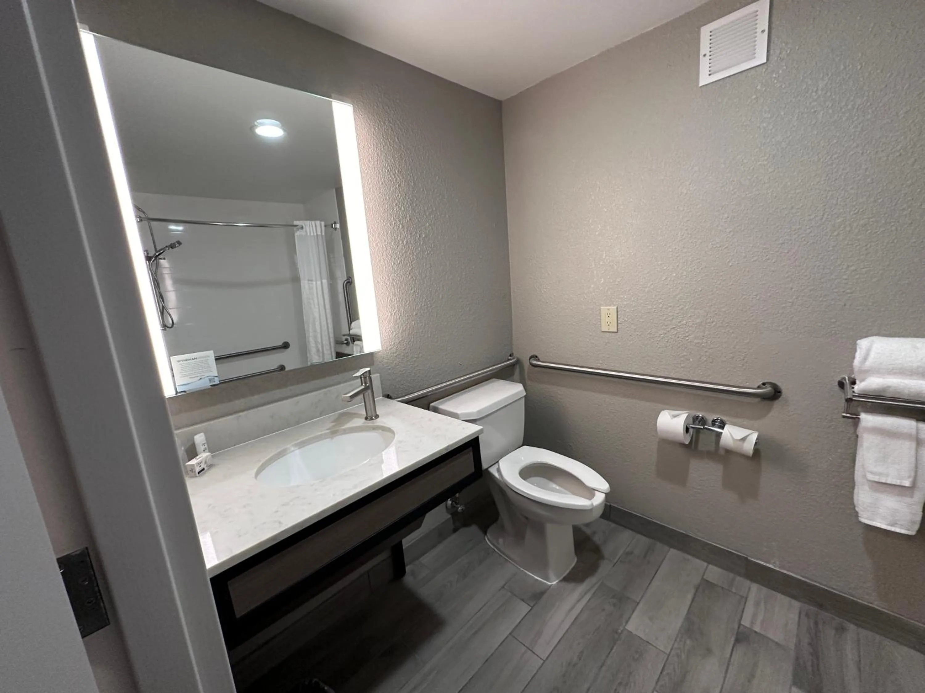 Wingate by Wyndham Waynesboro