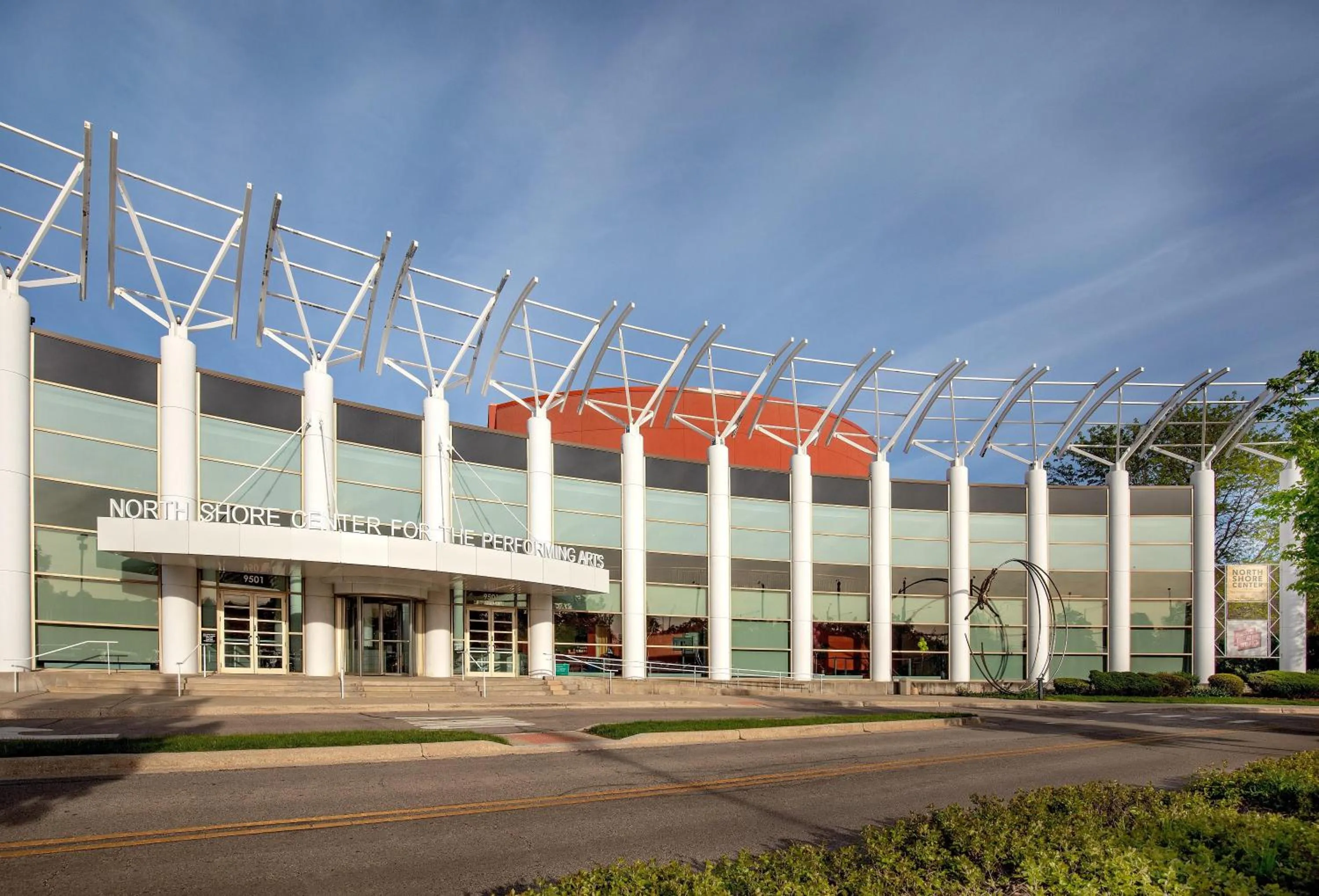 DoubleTree by Hilton Hotel and Conference Center Chicago North Shore